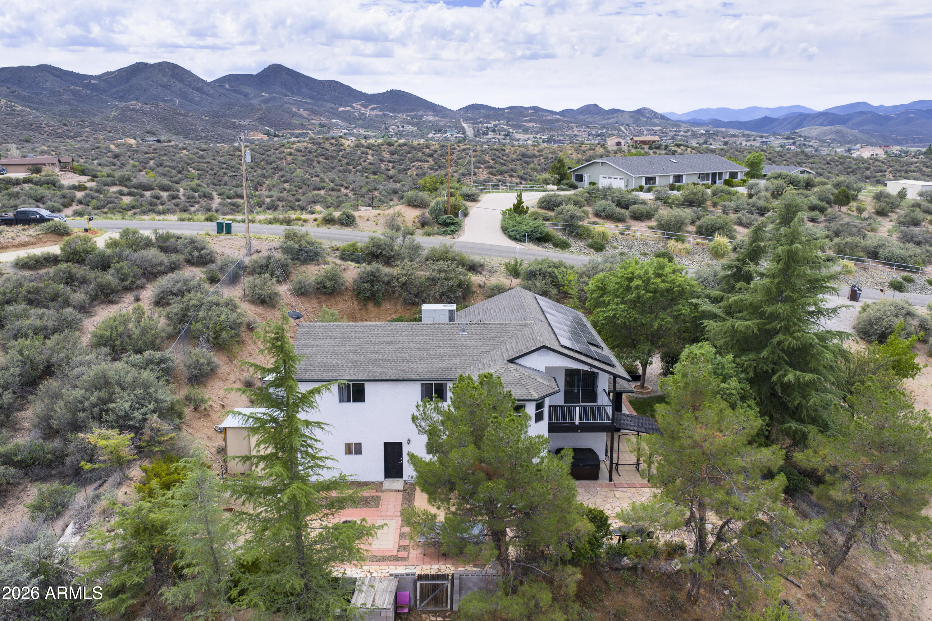 COMMAND ESTATES - Residential