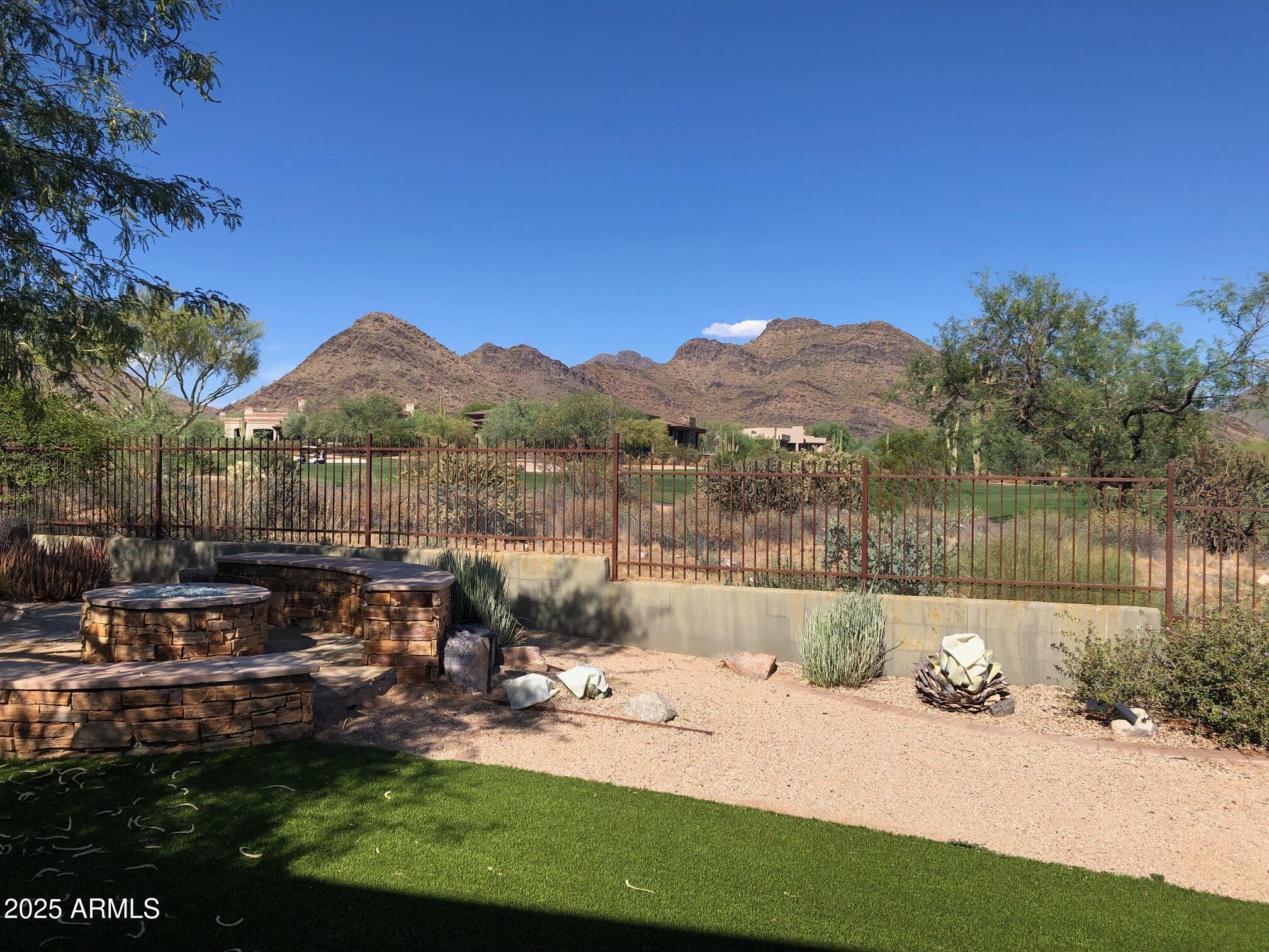 DC RANCH - Residential