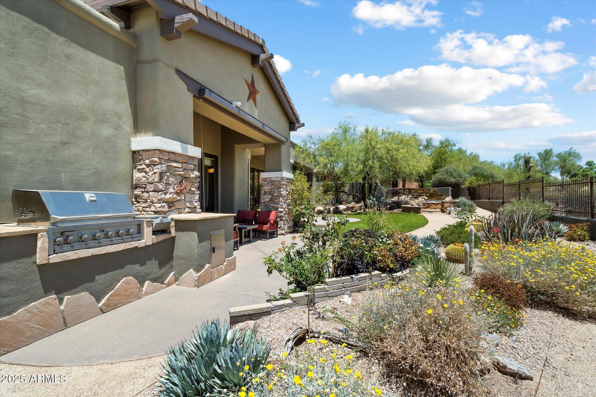DC RANCH - Residential