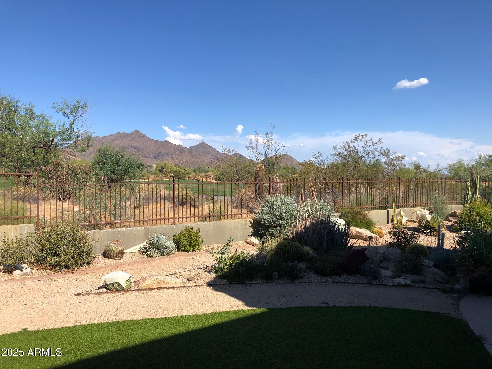DC RANCH - Residential