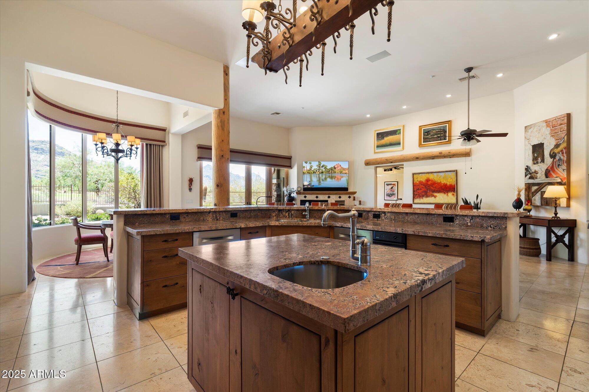 DC RANCH - Residential