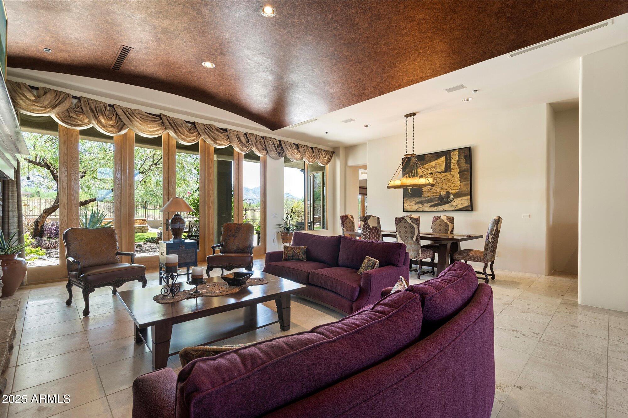 DC RANCH - Residential