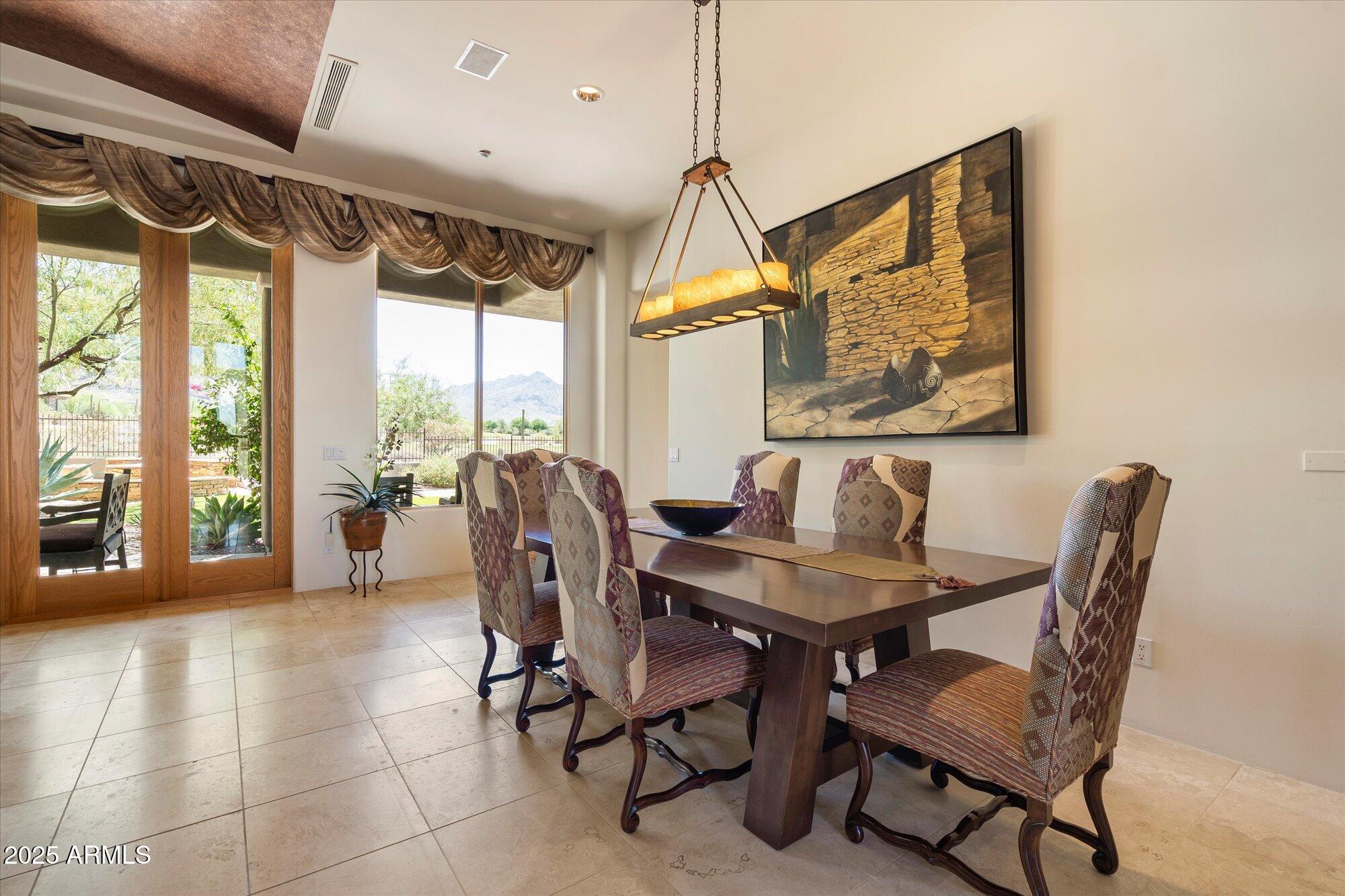 DC RANCH - Residential