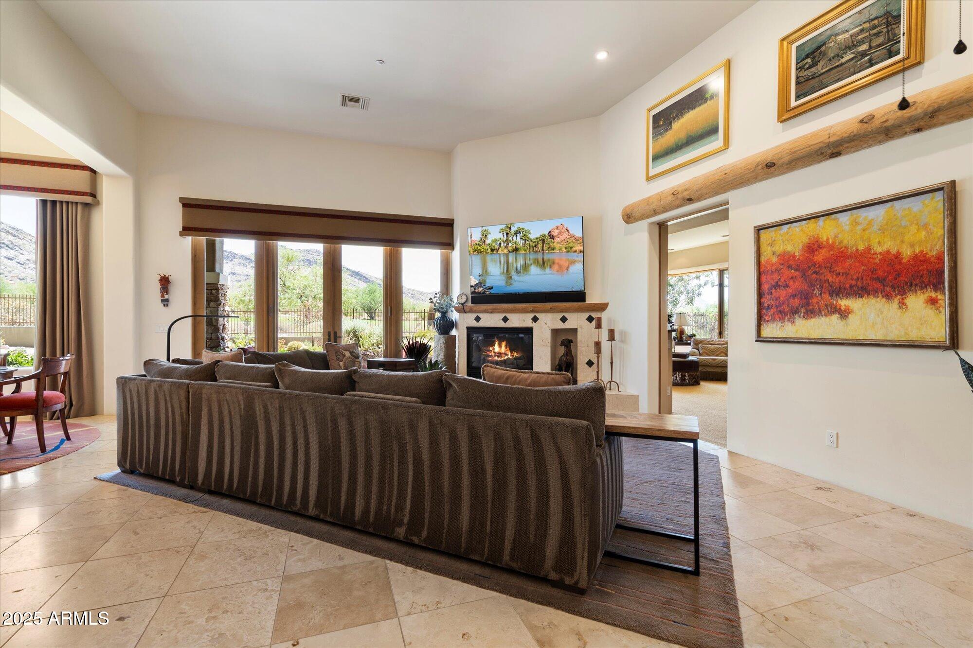 DC RANCH - Residential
