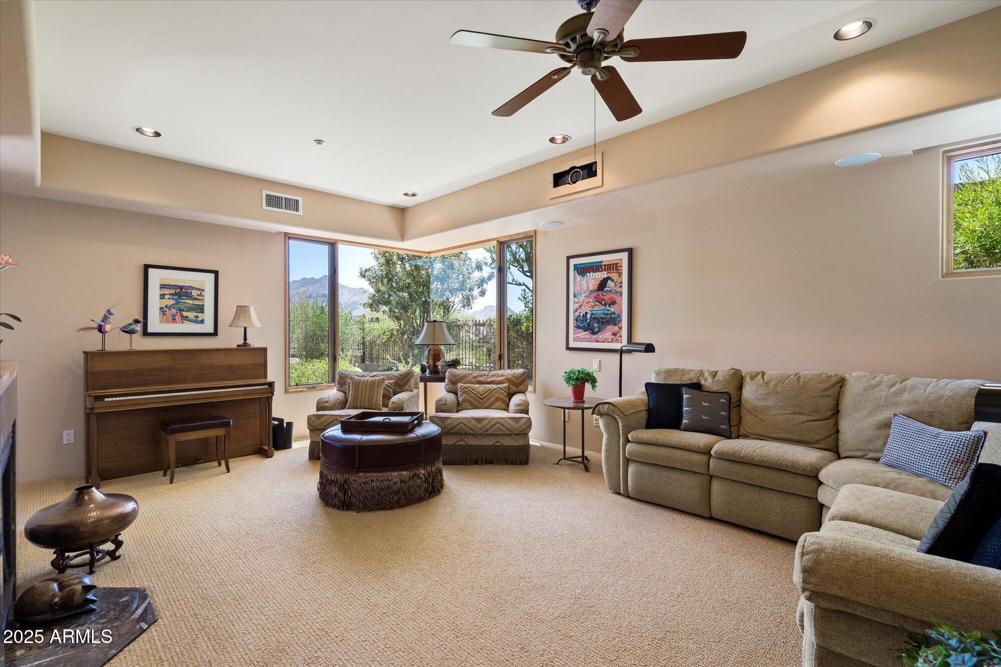 DC RANCH - Residential