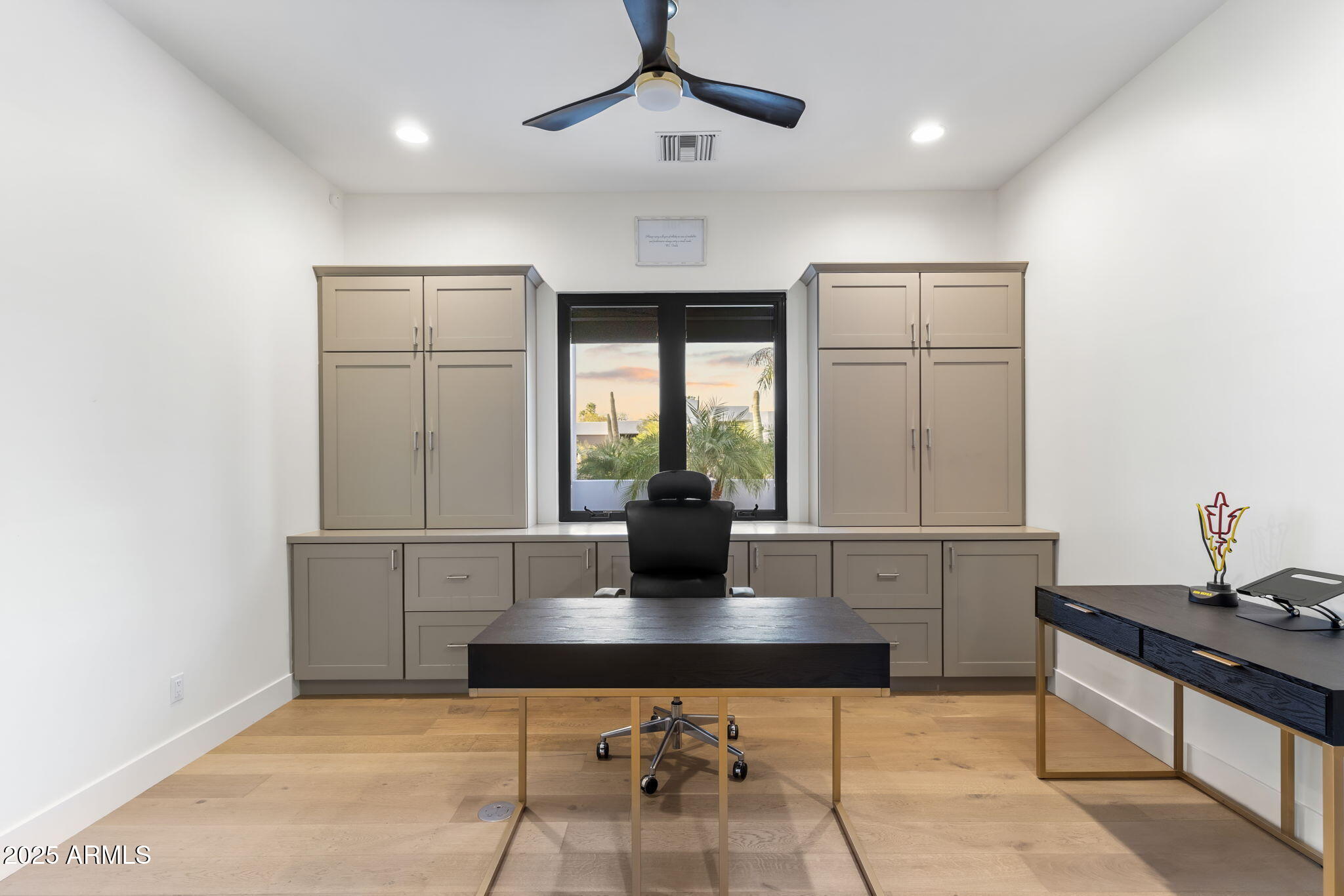 PINNACLE PEAK COUNTRY CLUB UNIT 8 - Residential