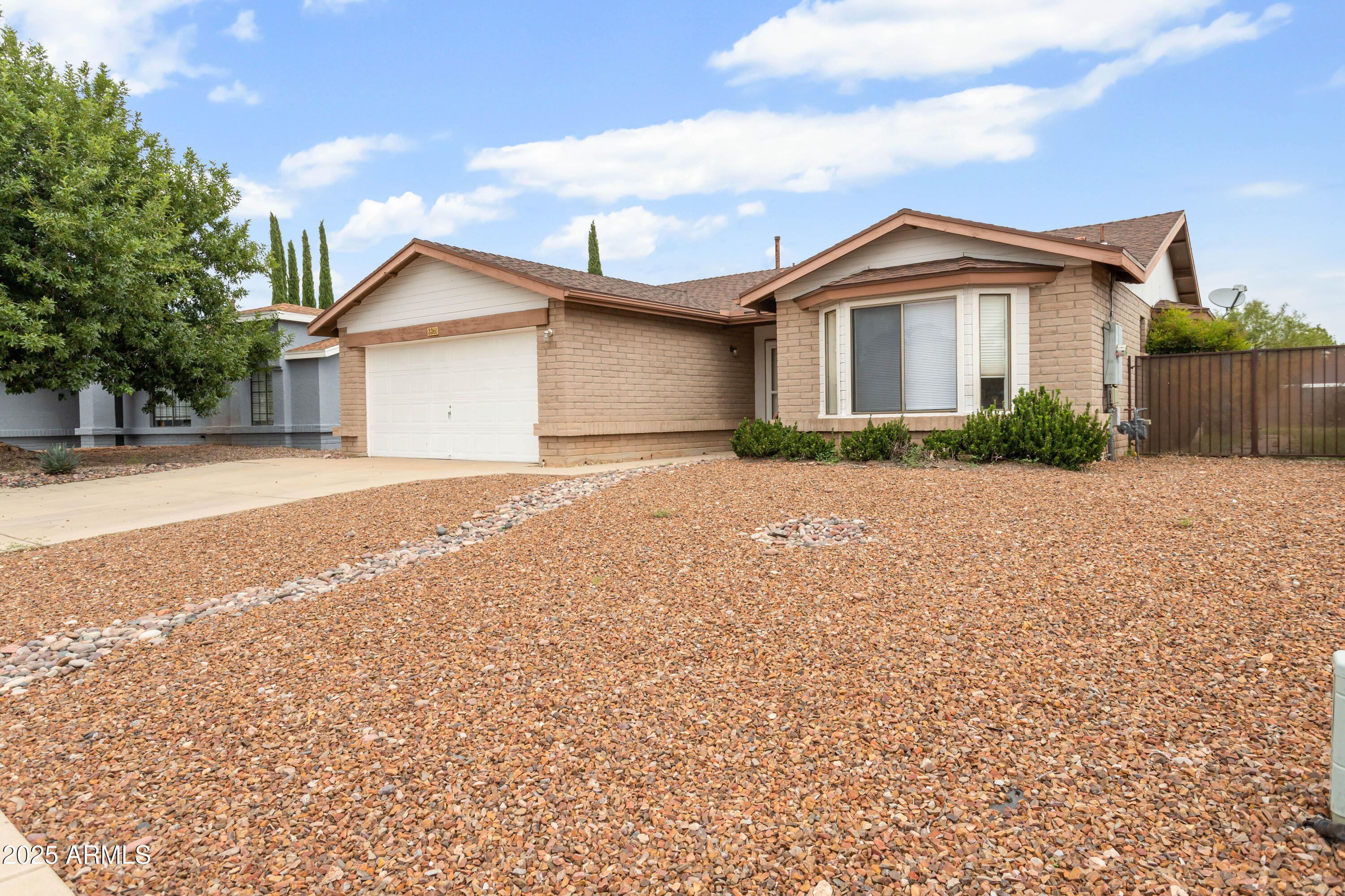 EAGLE RIDGE - Residential
