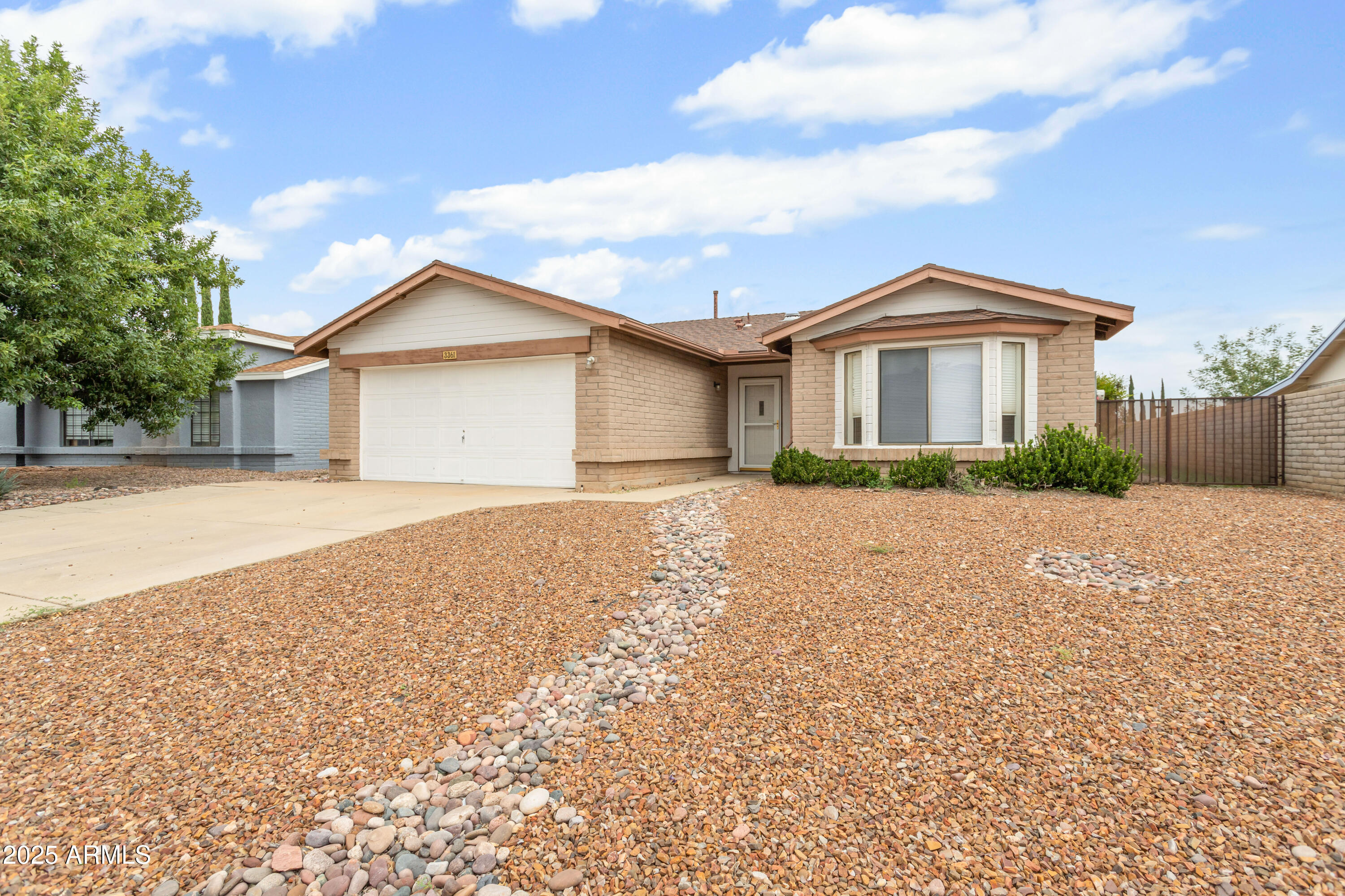 EAGLE RIDGE - Residential
