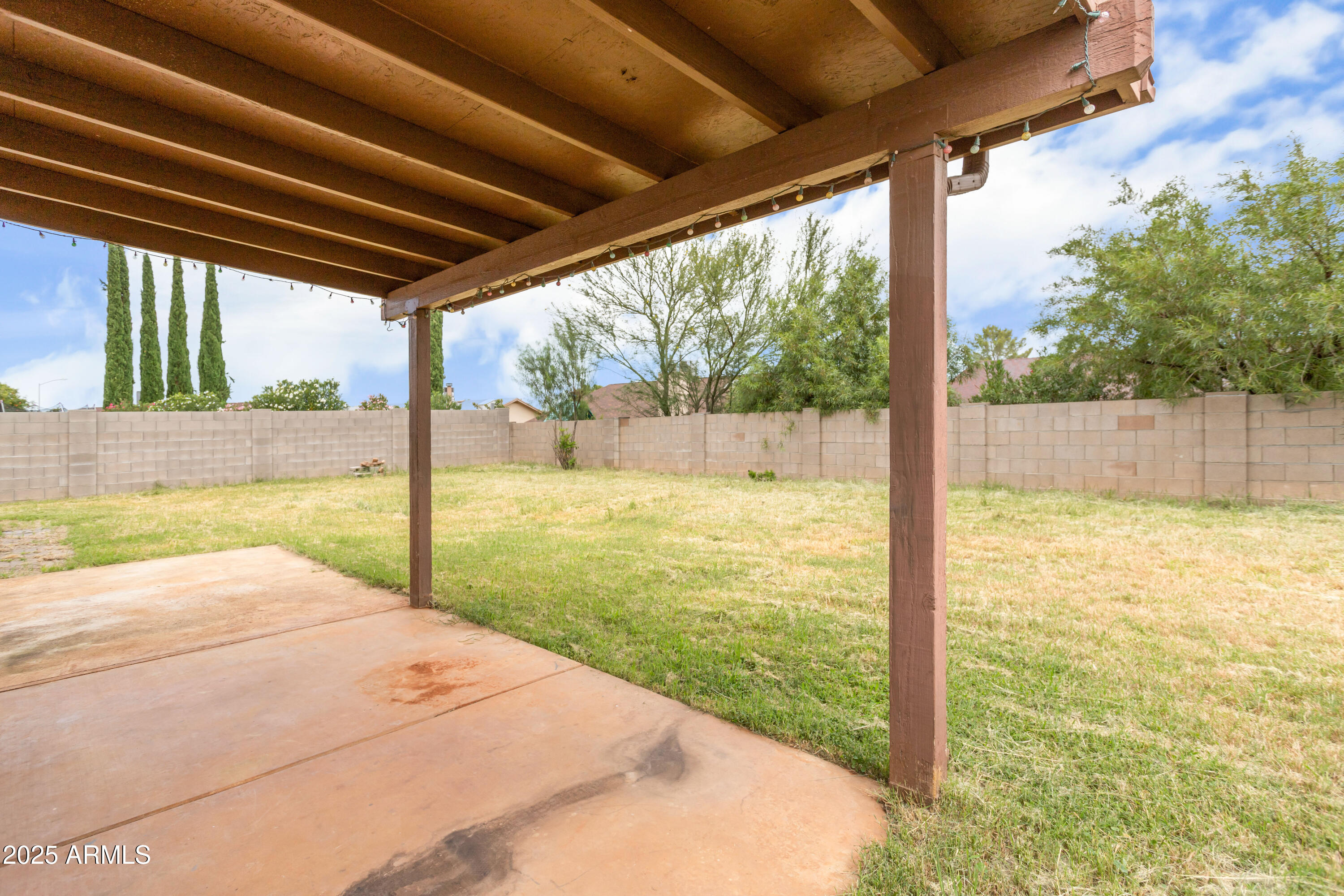 EAGLE RIDGE - Residential