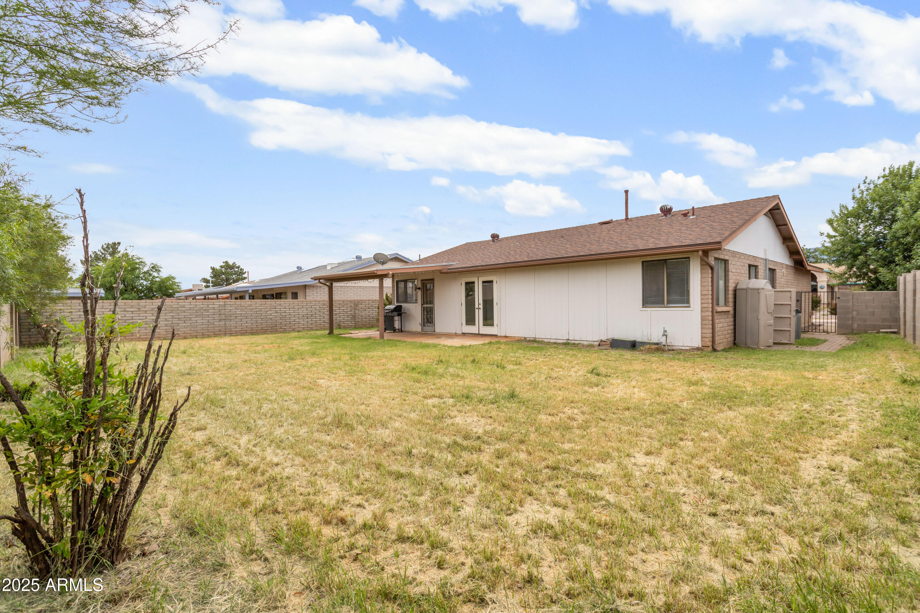 EAGLE RIDGE - Residential