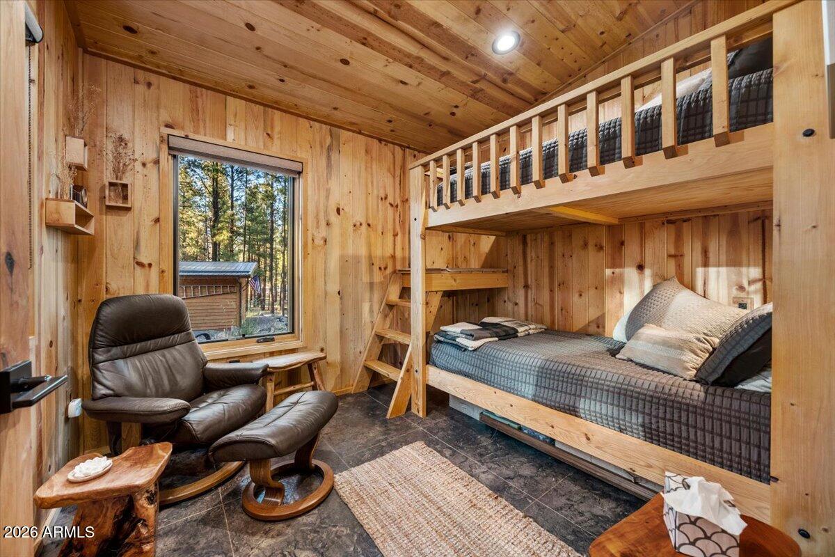 ALPINE ESTATES - Residential