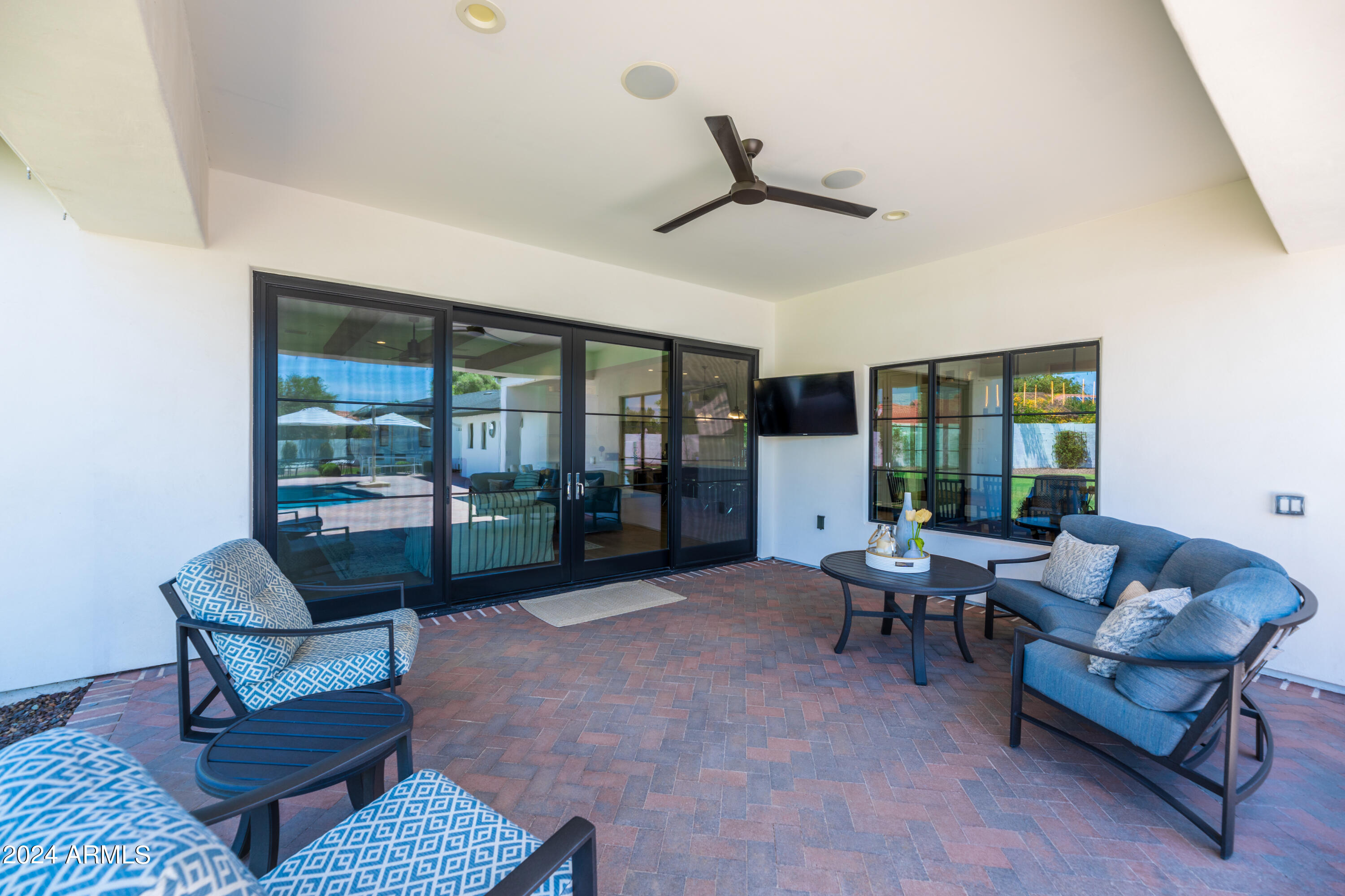 OAKHURST - Residential