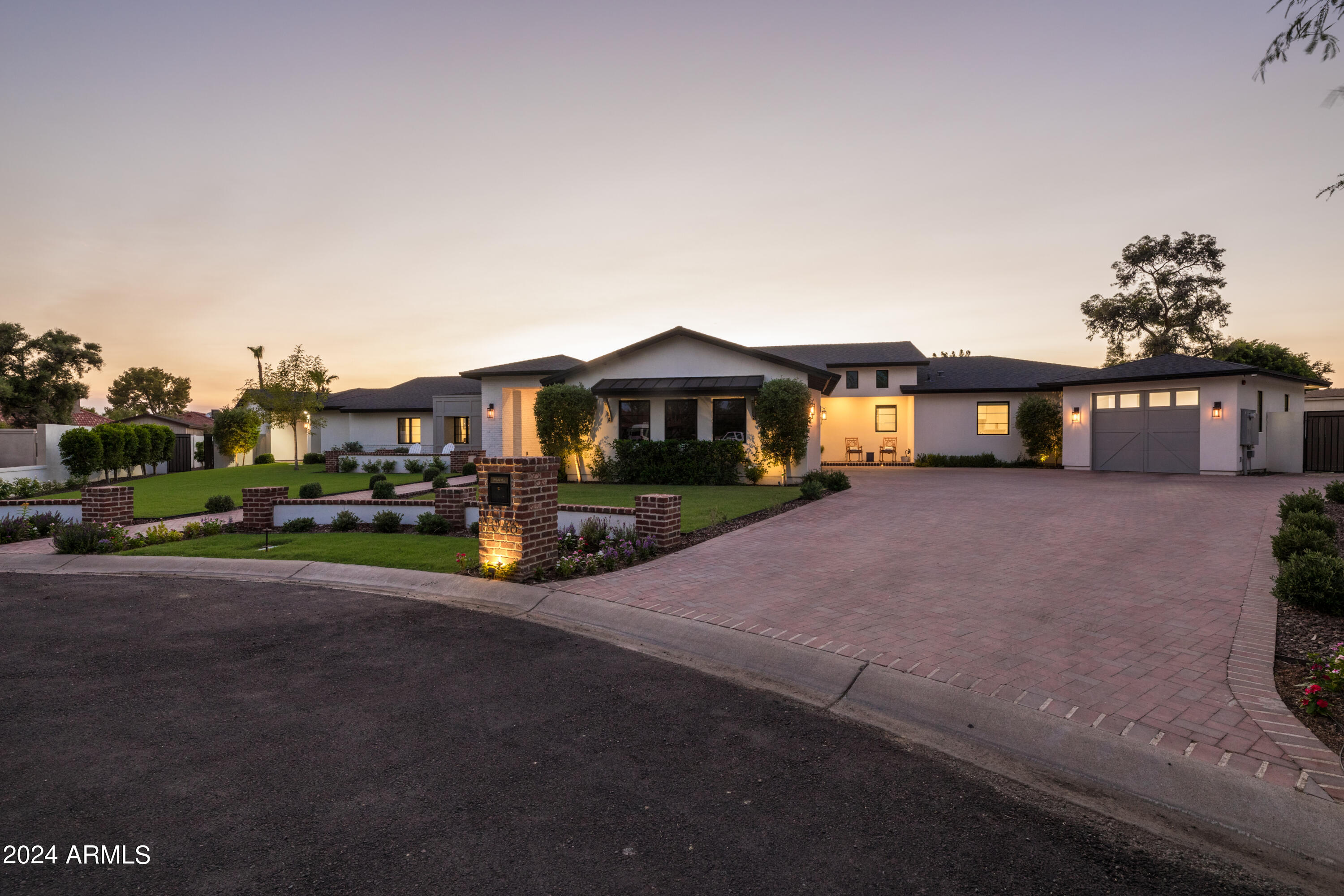 OAKHURST - Residential