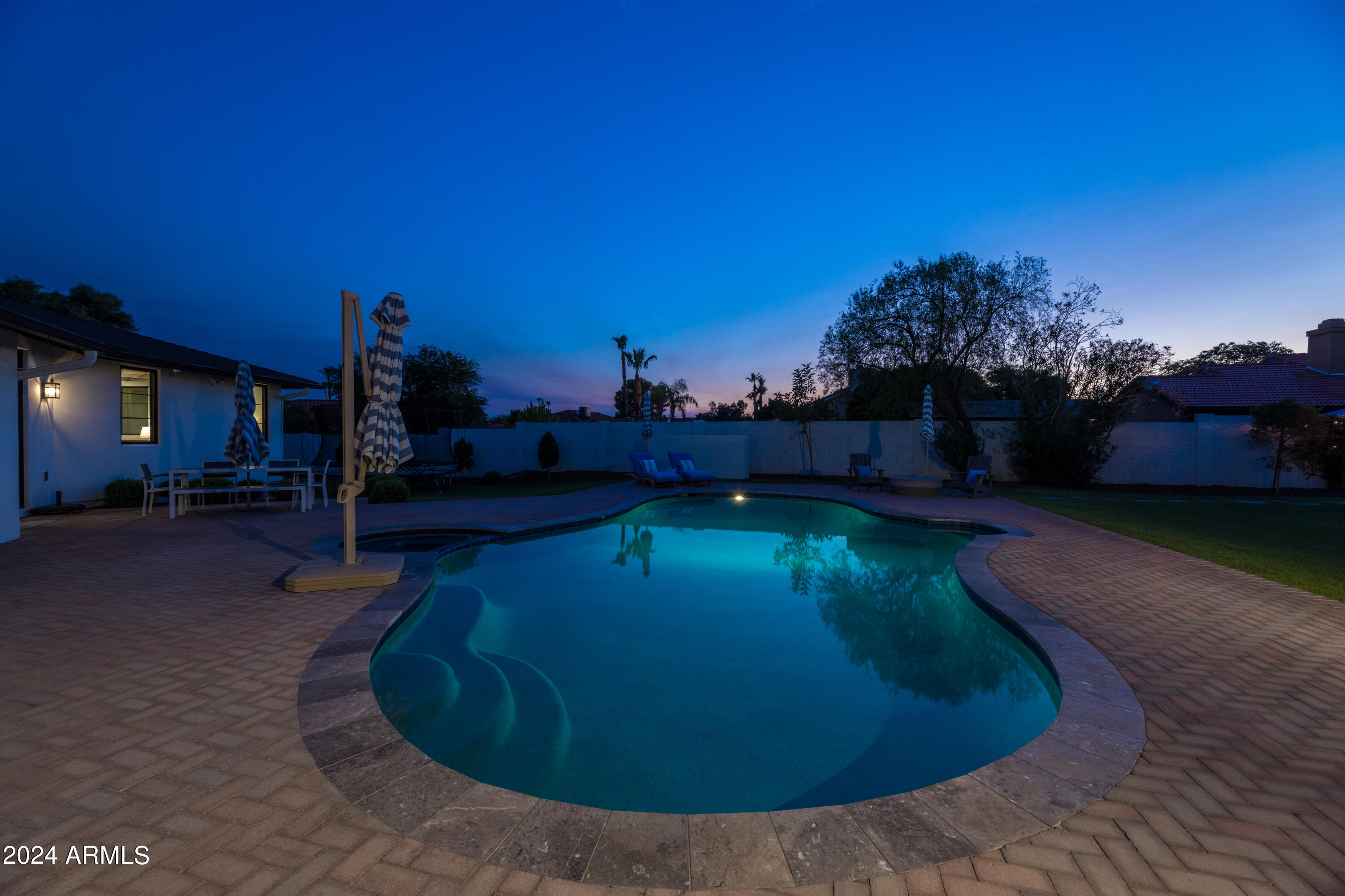 OAKHURST - Residential