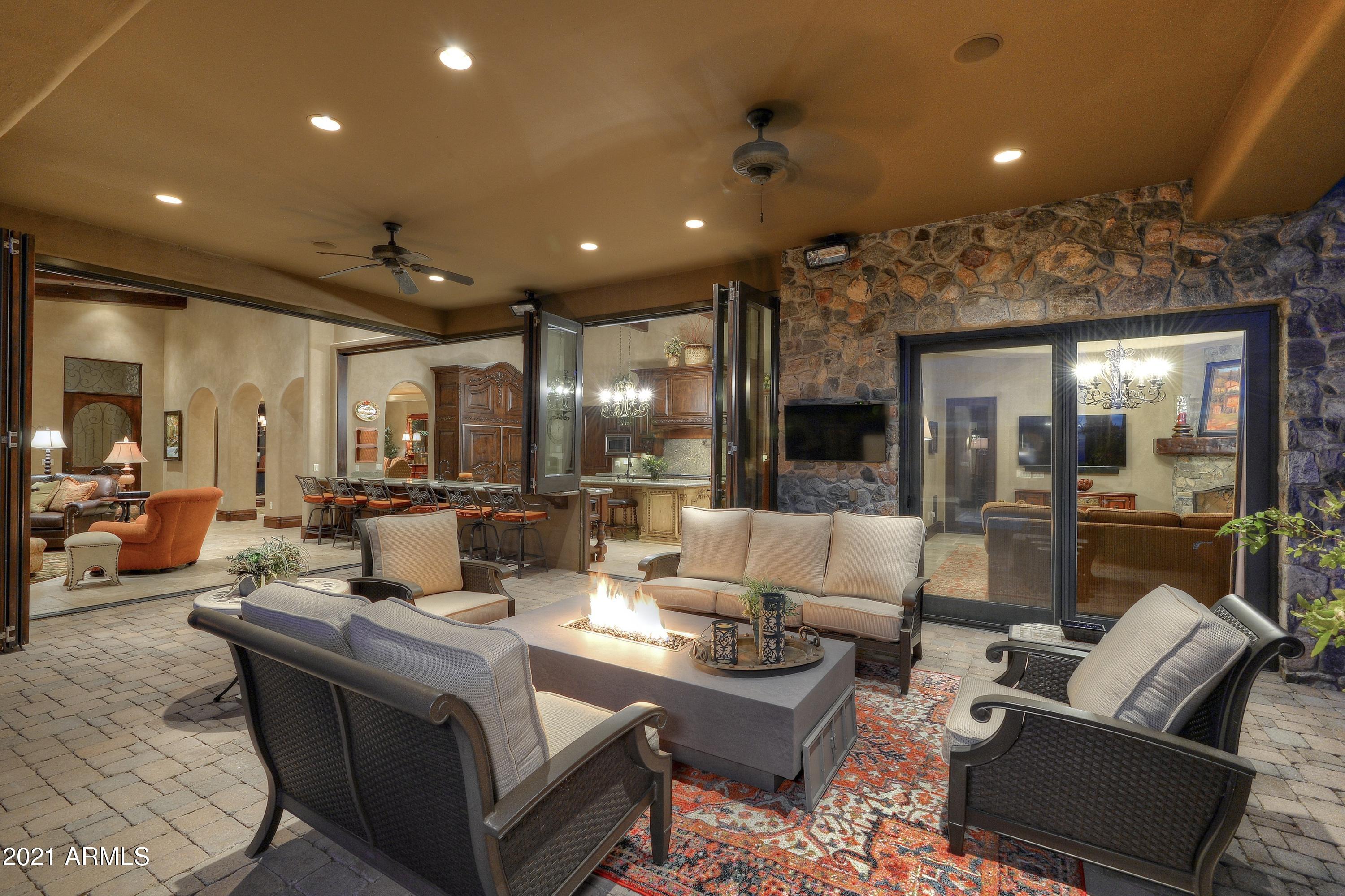 DESERT MOUNTAIN - Residential
