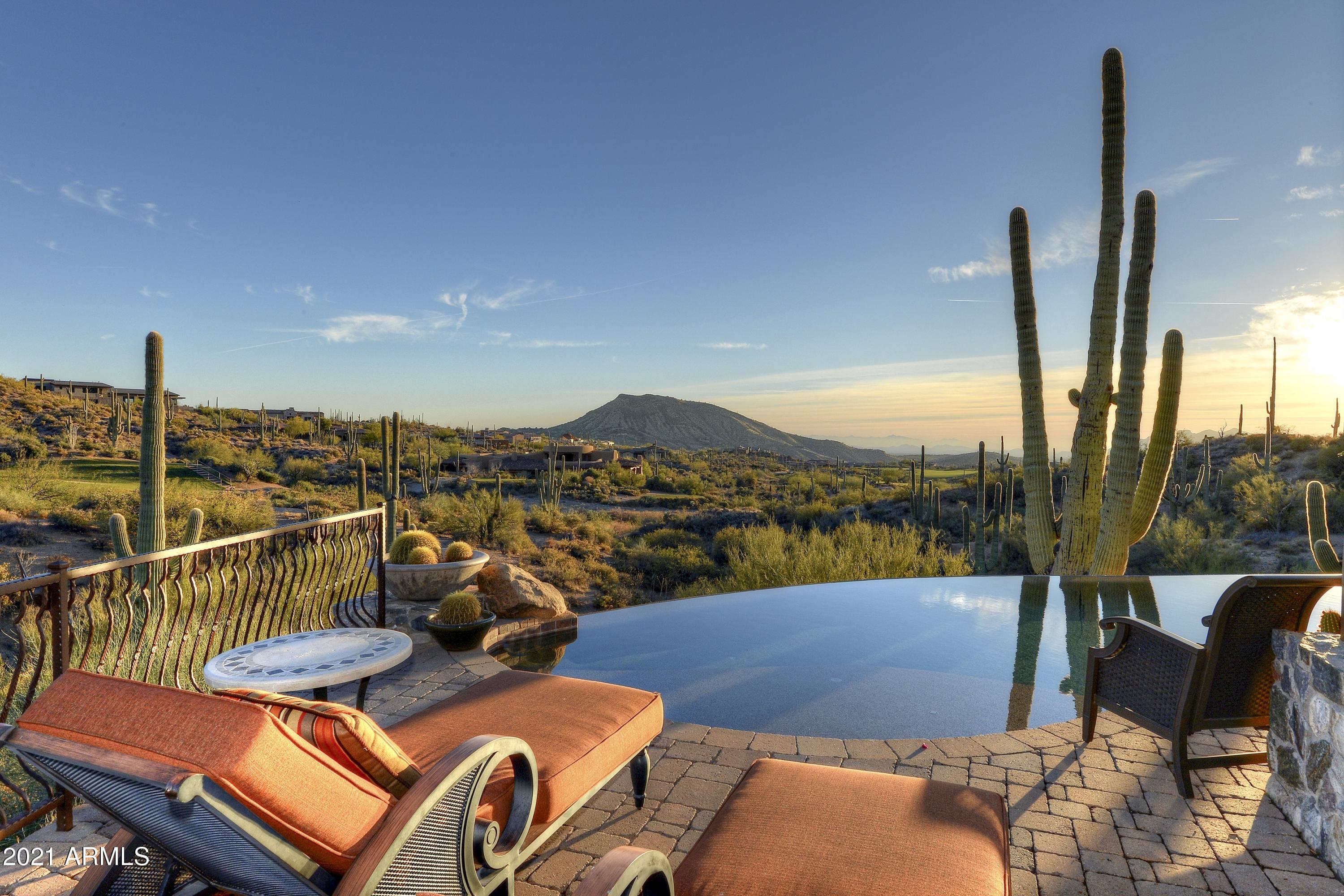 DESERT MOUNTAIN - Residential