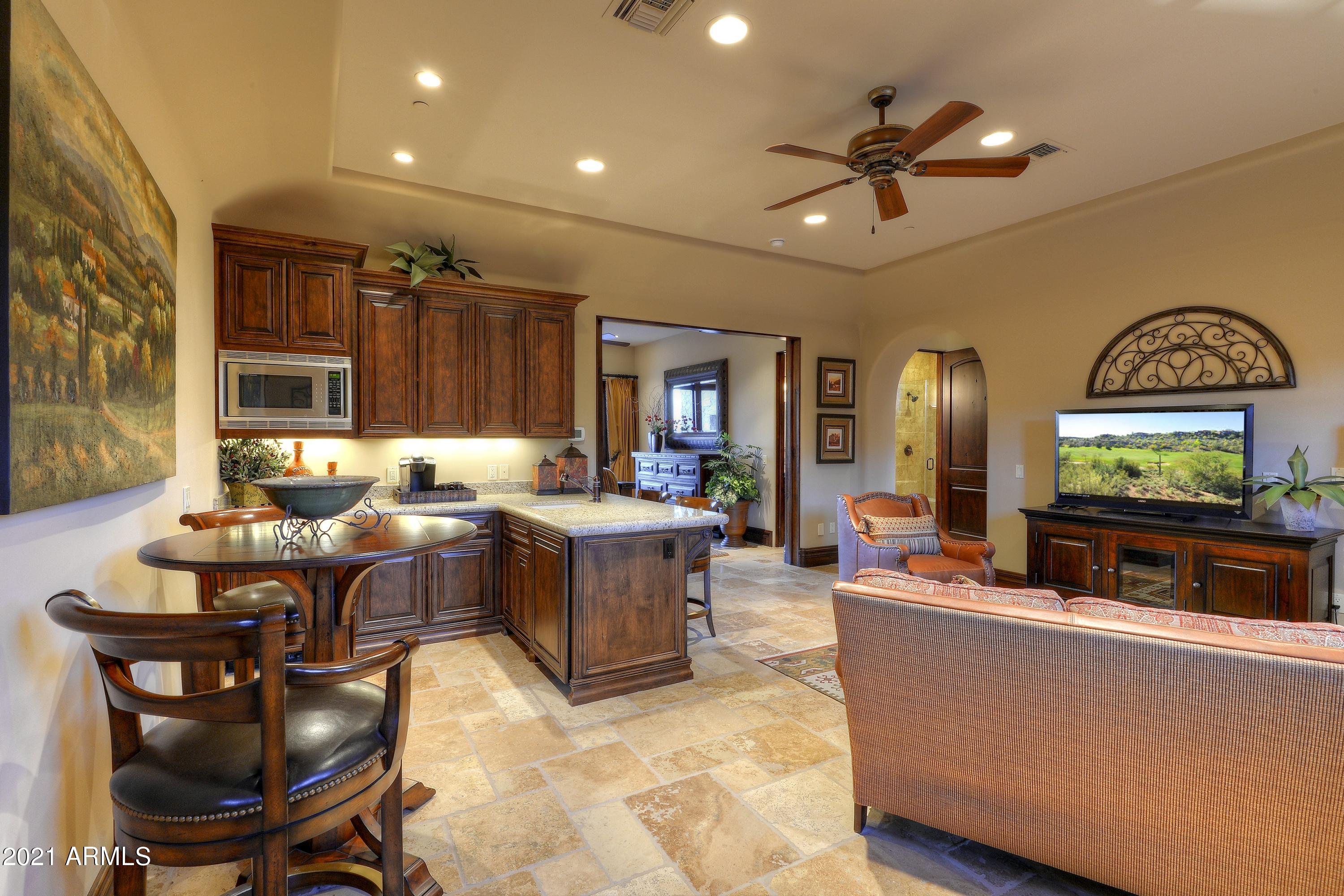 DESERT MOUNTAIN - Residential