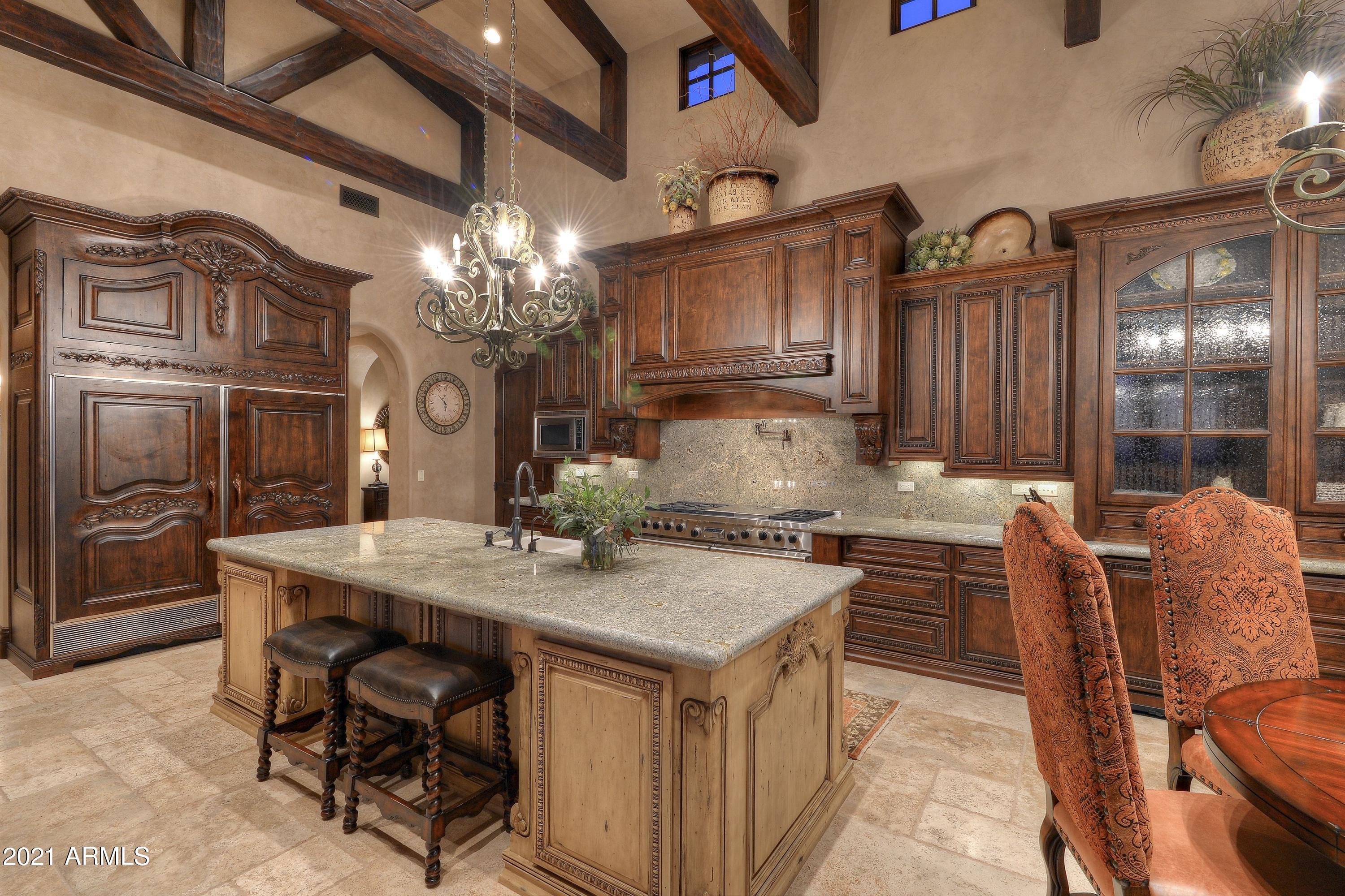 DESERT MOUNTAIN - Residential