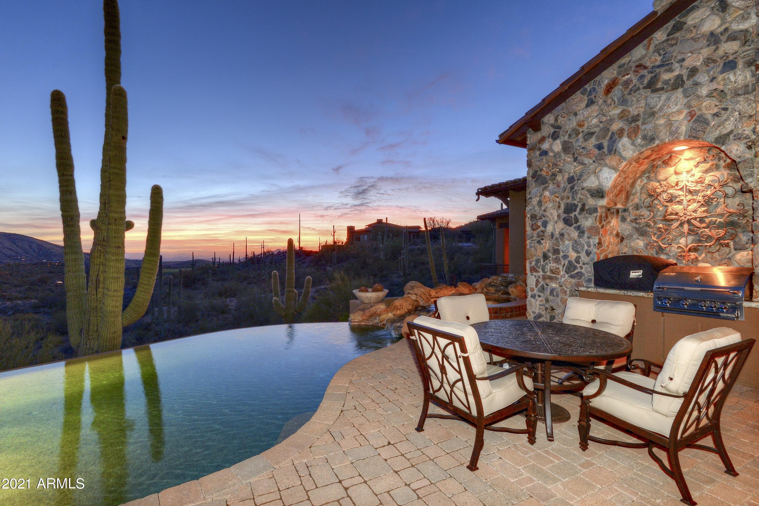 DESERT MOUNTAIN - Residential