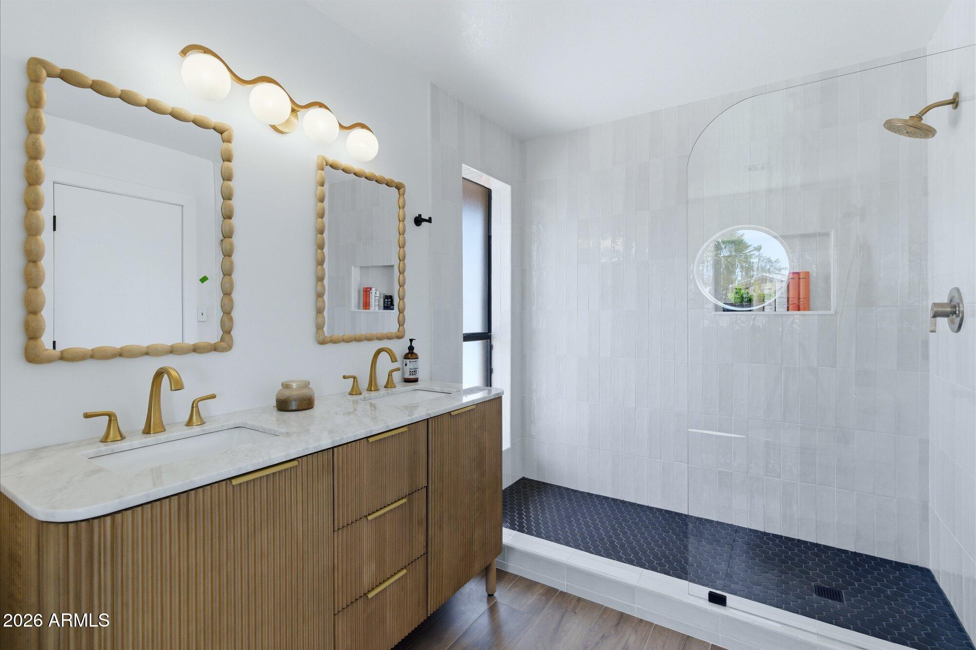 SANDAHL HOMES UNIT 4 - Residential