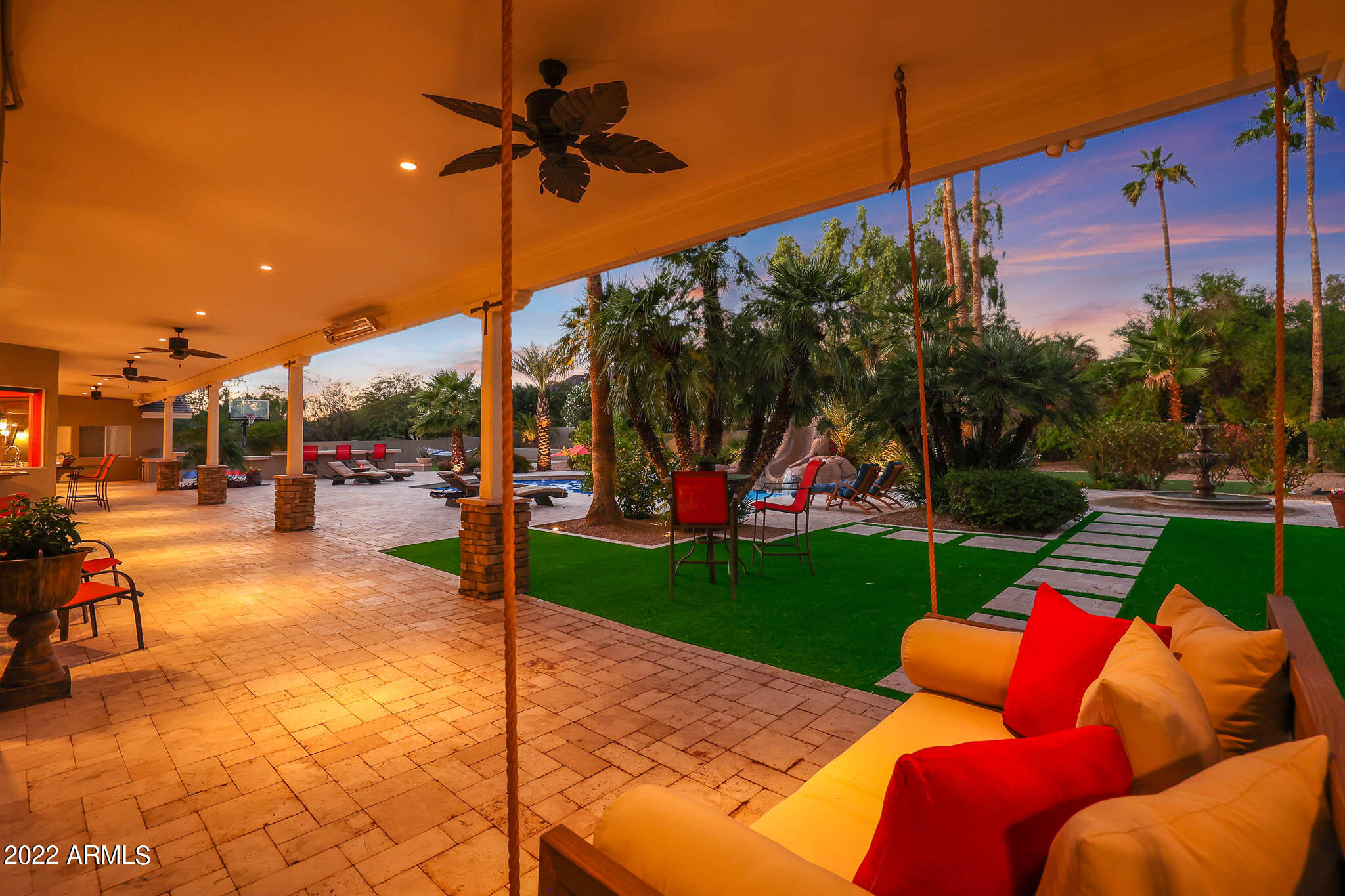 Vista Los Arcos - Residential