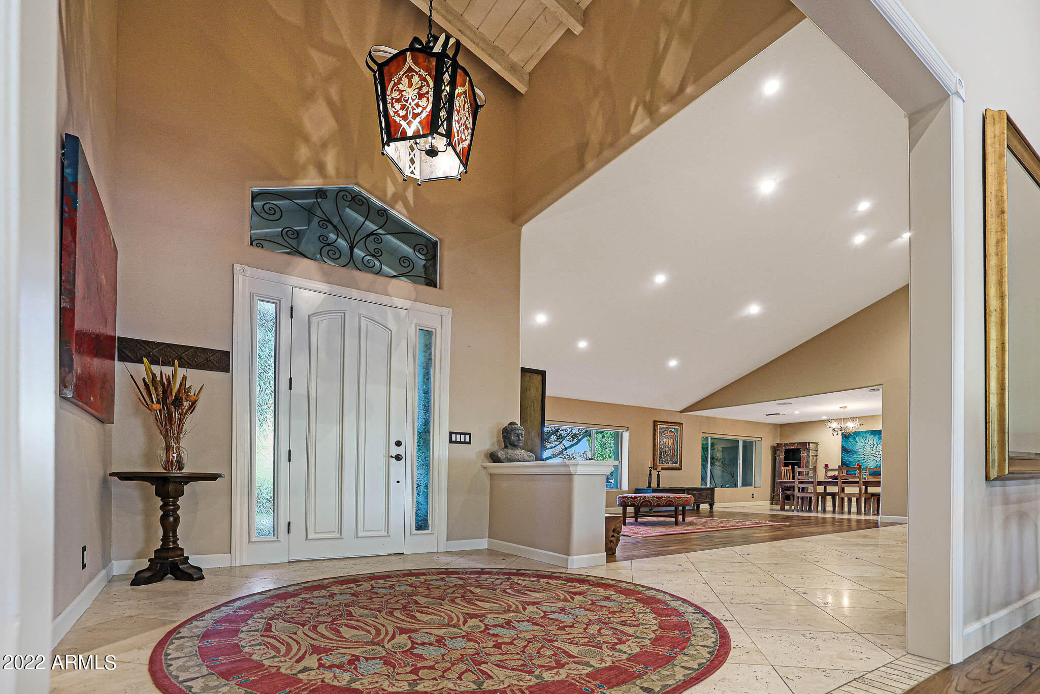 Vista Los Arcos - Residential