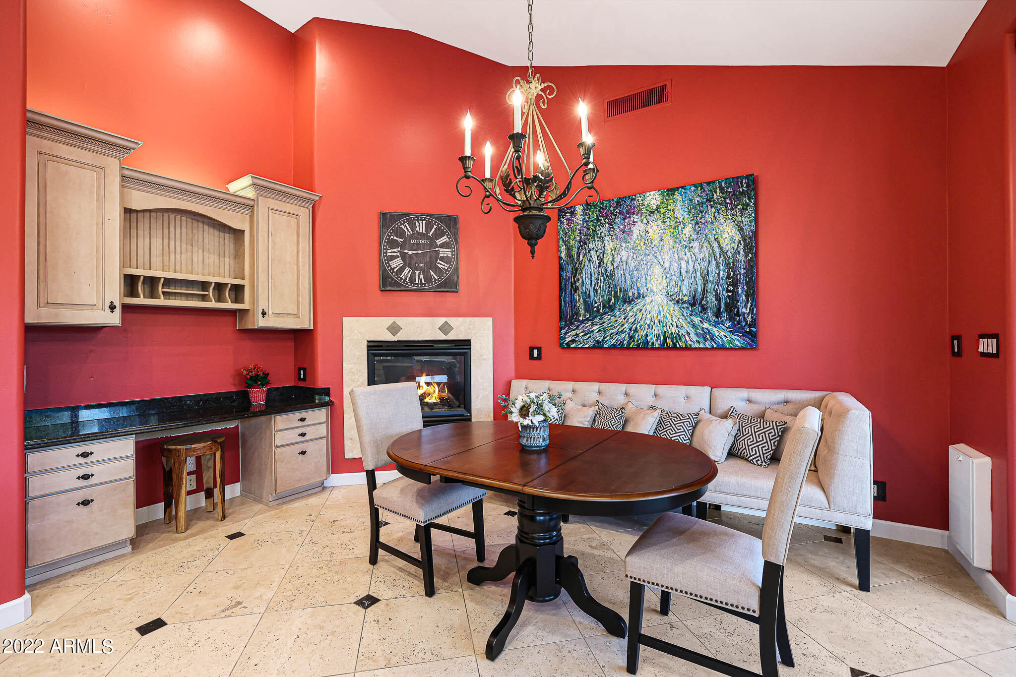 Vista Los Arcos - Residential
