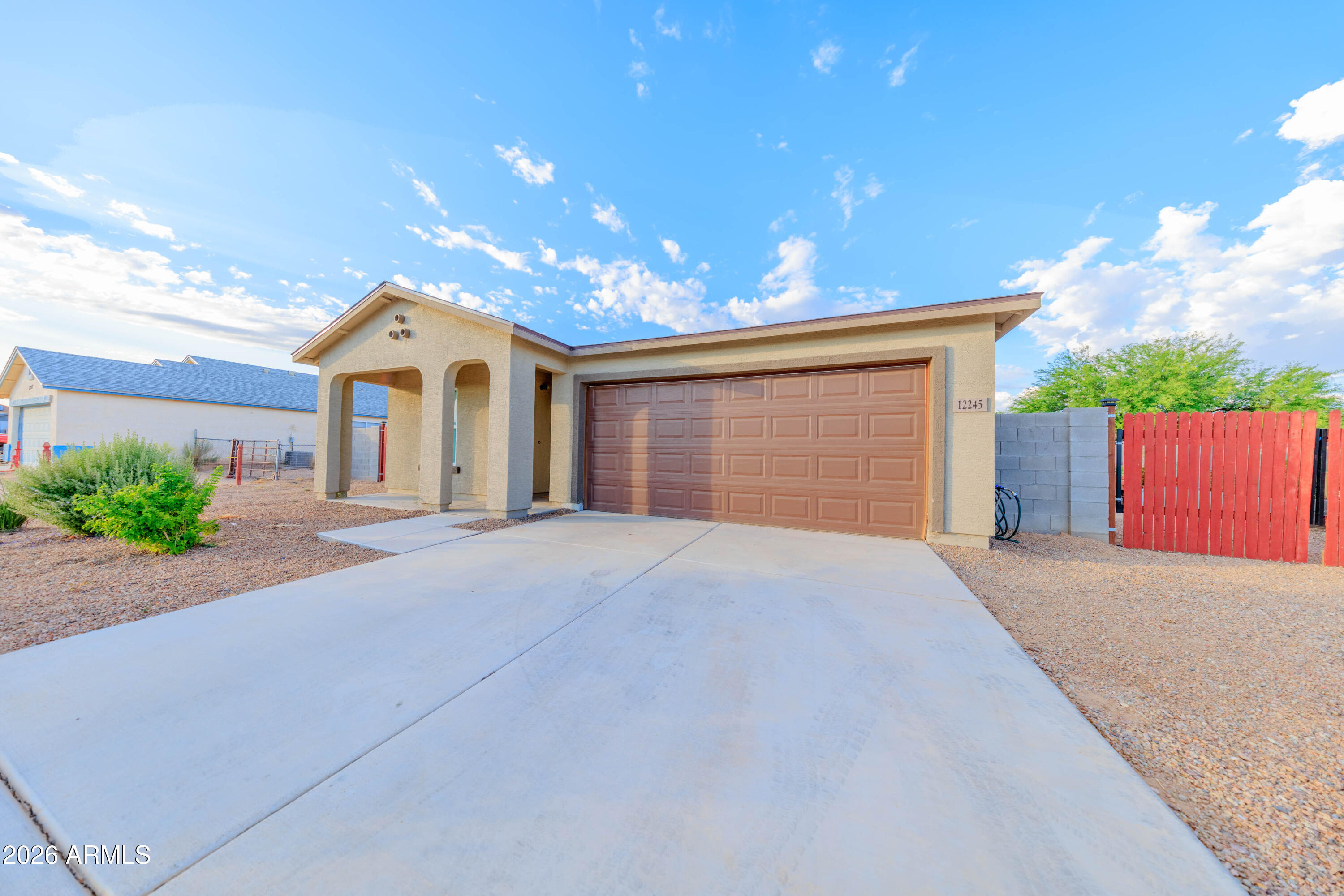 ARIZONA CITY UNIT FIFTEEN - Residential
