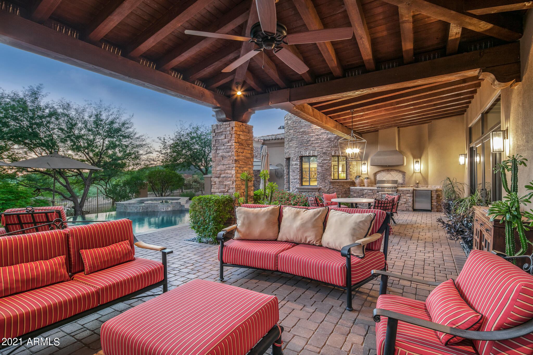 Mirabel Club - Residential