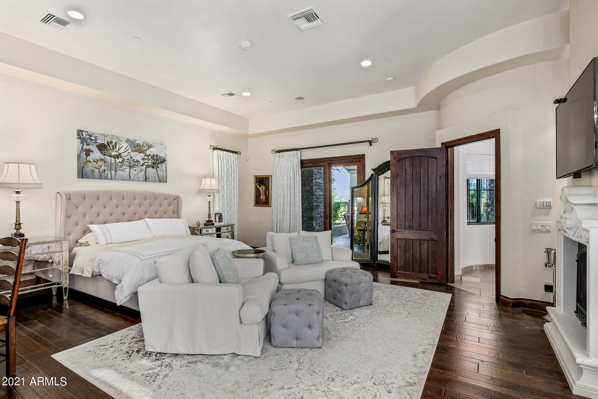 Mirabel Club - Residential
