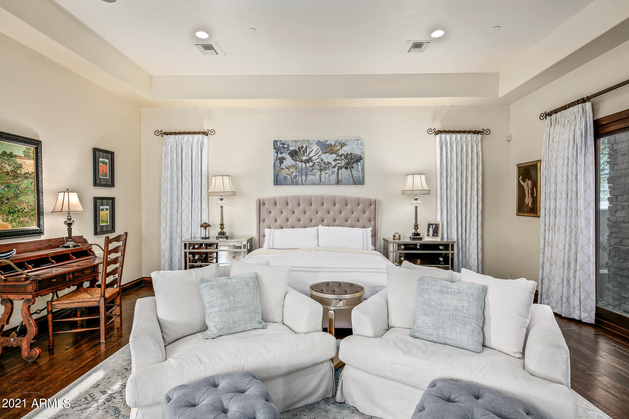 Mirabel Club - Residential