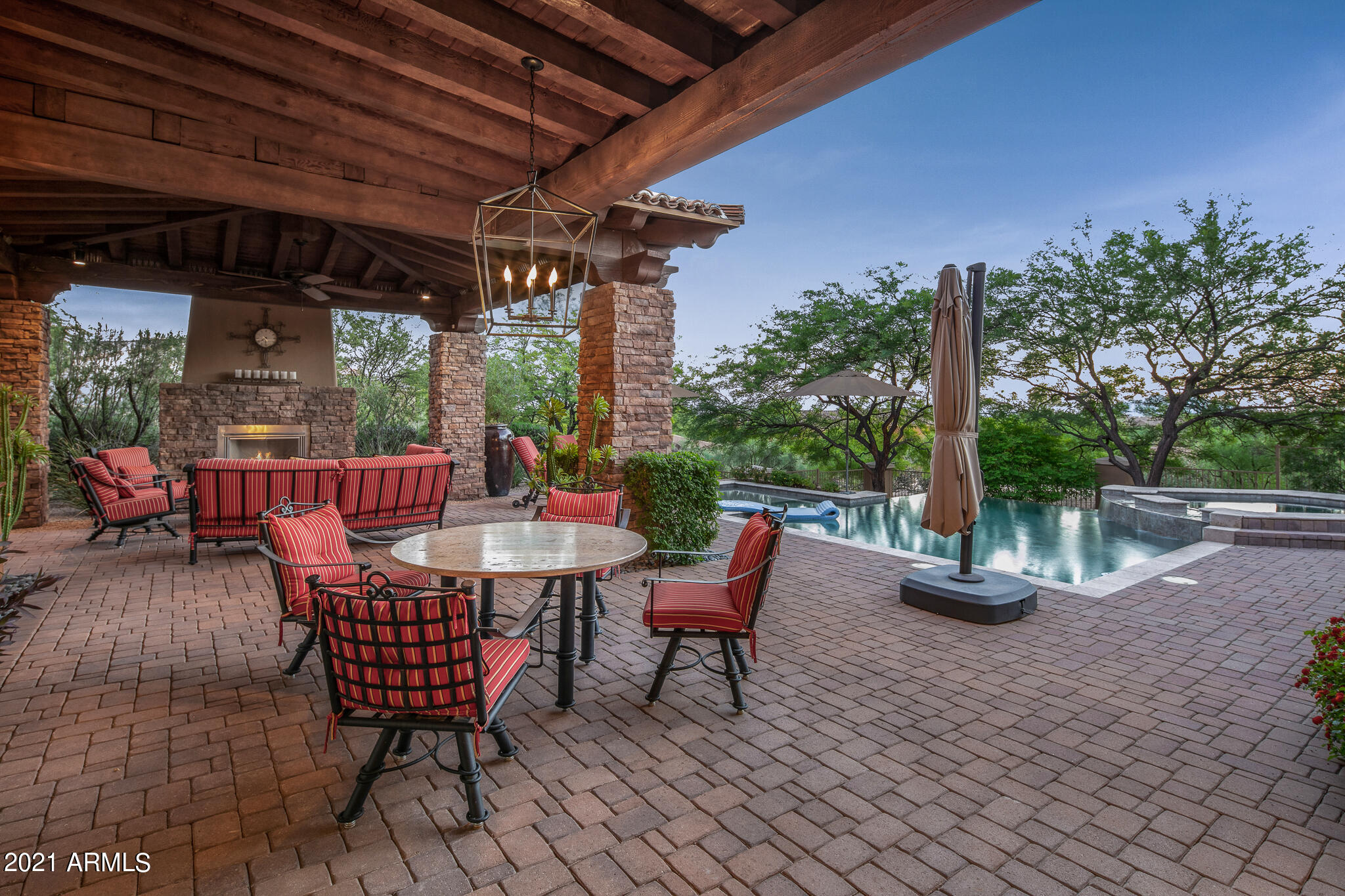 Mirabel Club - Residential