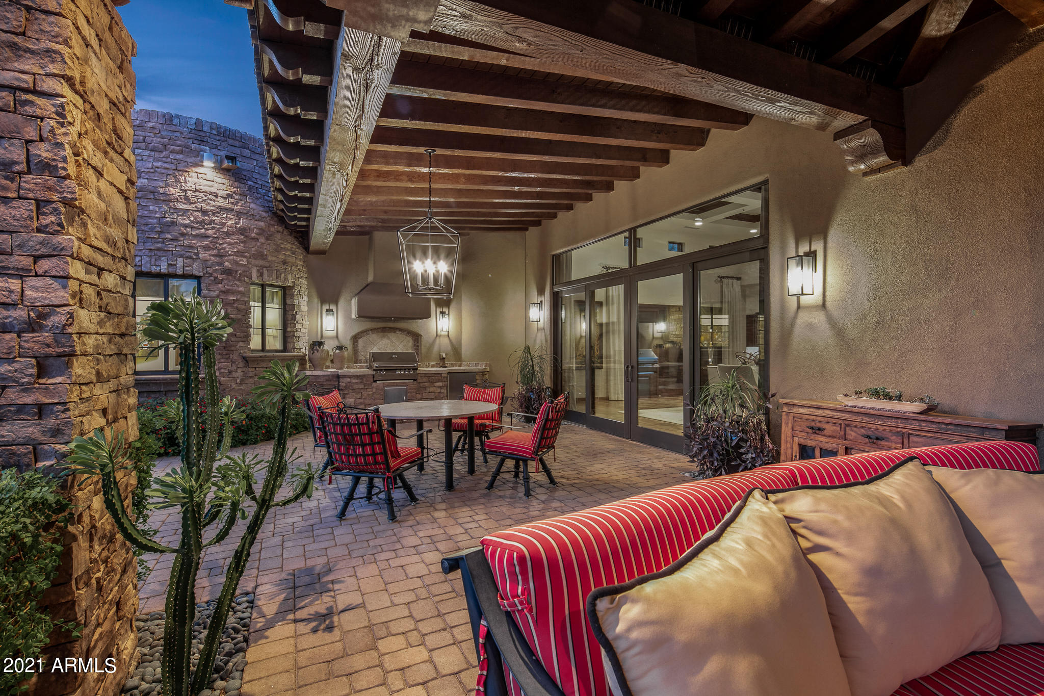 Mirabel Club - Residential