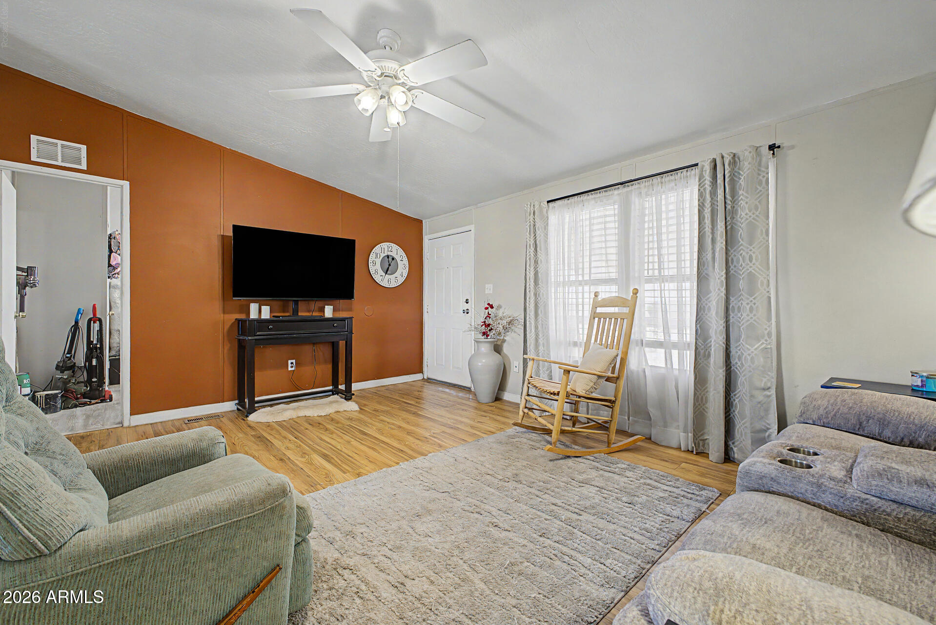 SUNLAND ESTATES UNIT I - Residential