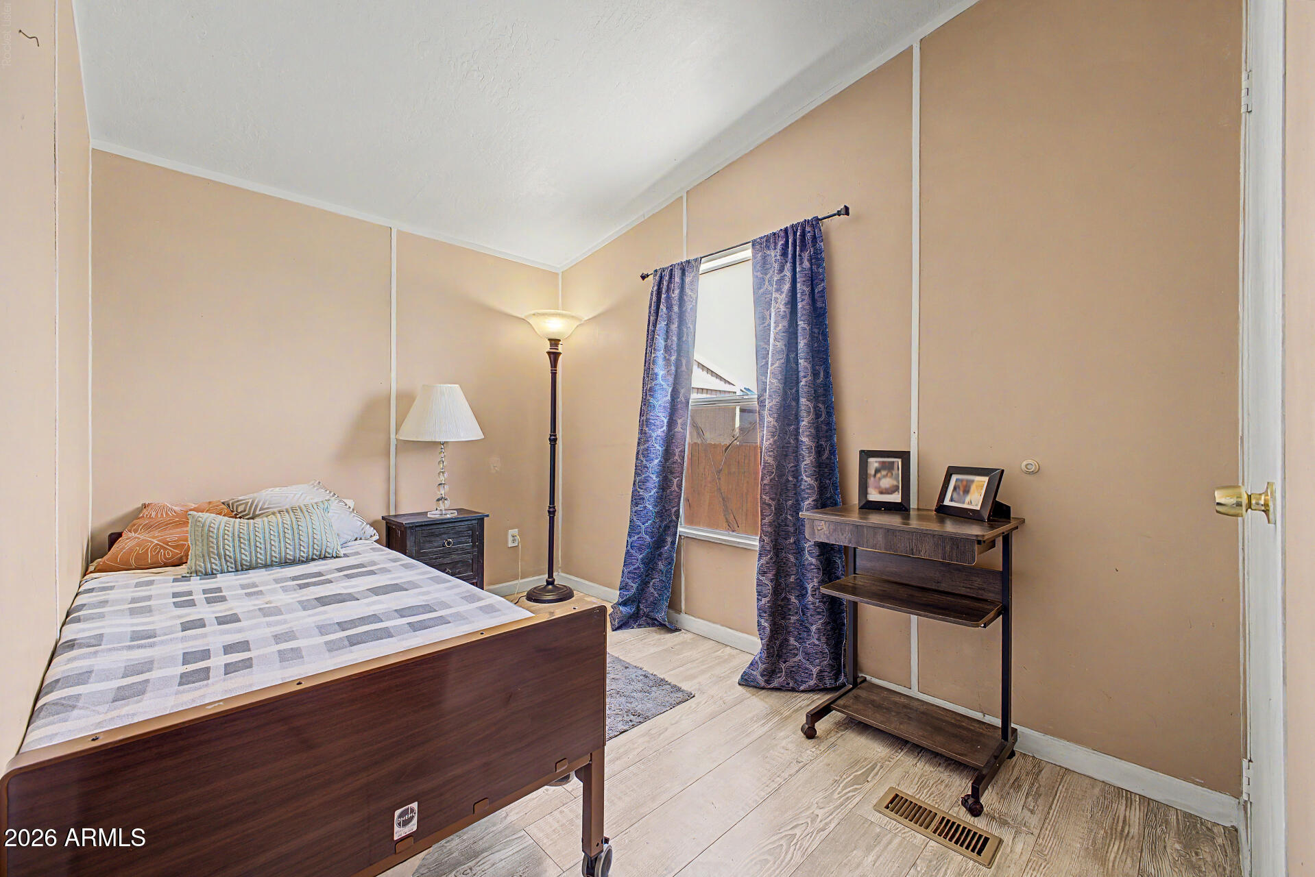 SUNLAND ESTATES UNIT I - Residential
