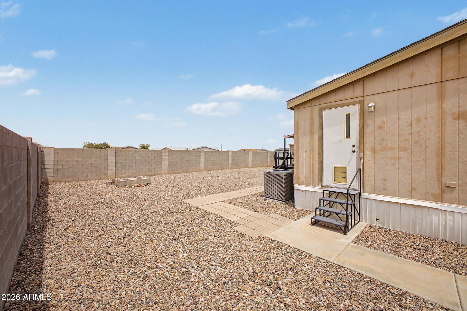 SUNLAND ESTATES UNIT I - Residential