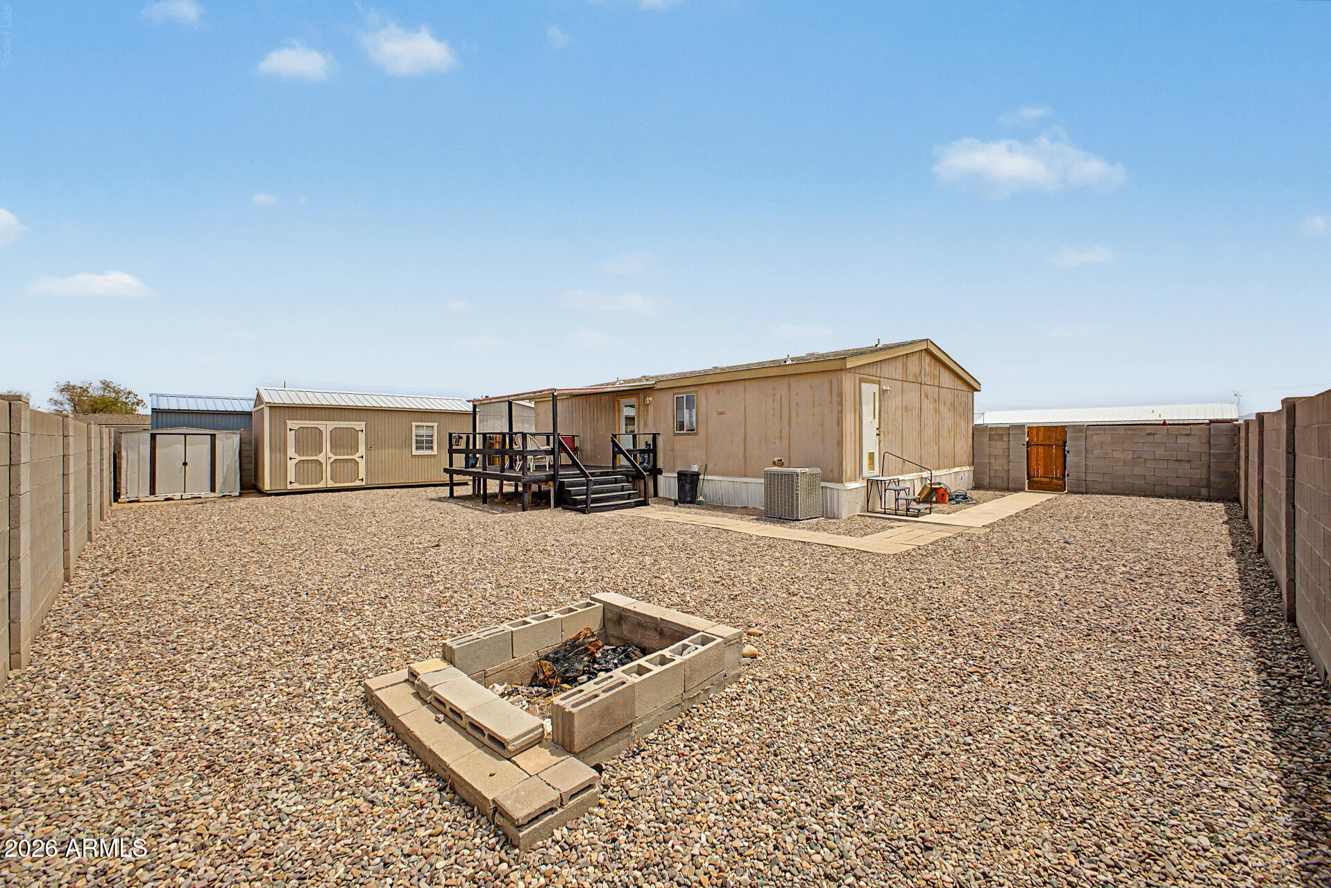 SUNLAND ESTATES UNIT I - Residential