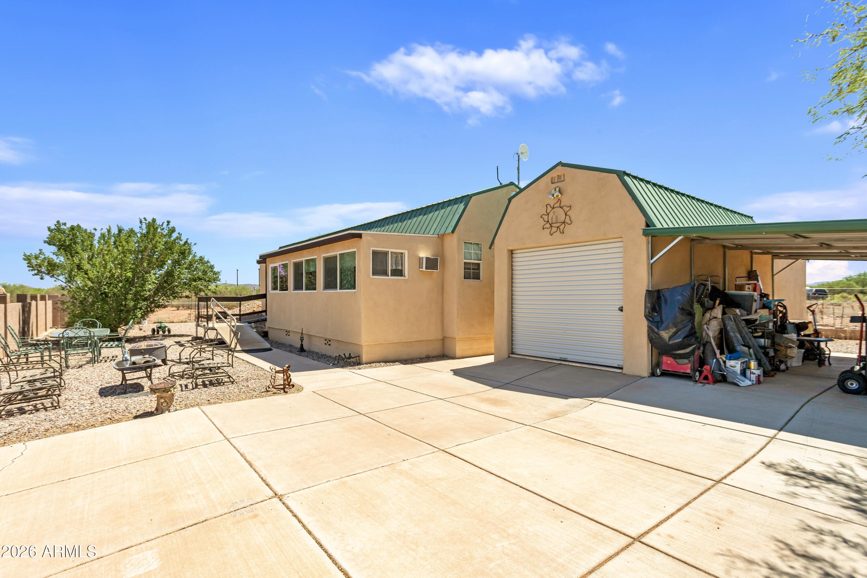 HIGH KNOLL RANCHES - Residential