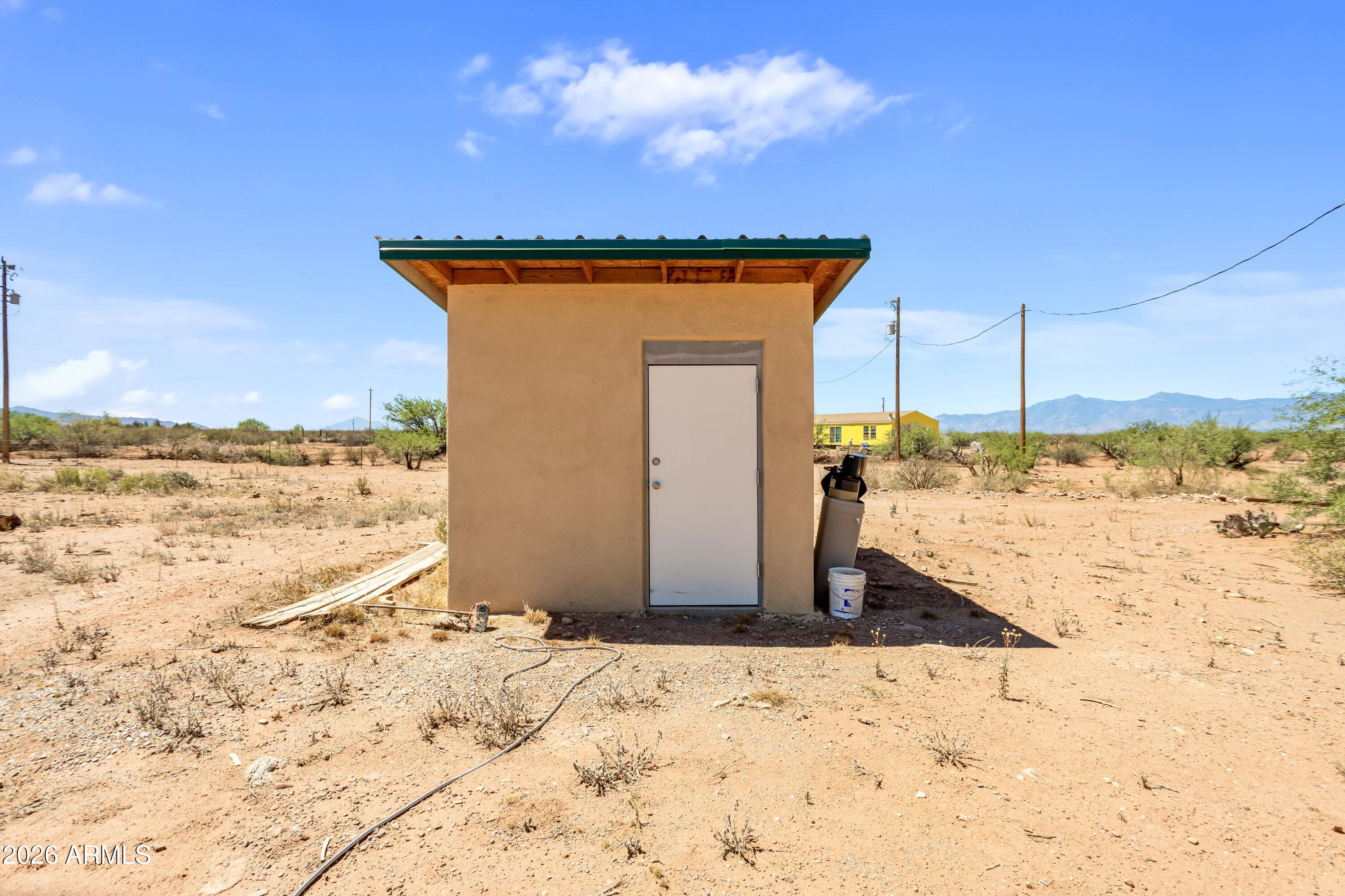 HIGH KNOLL RANCHES - Residential