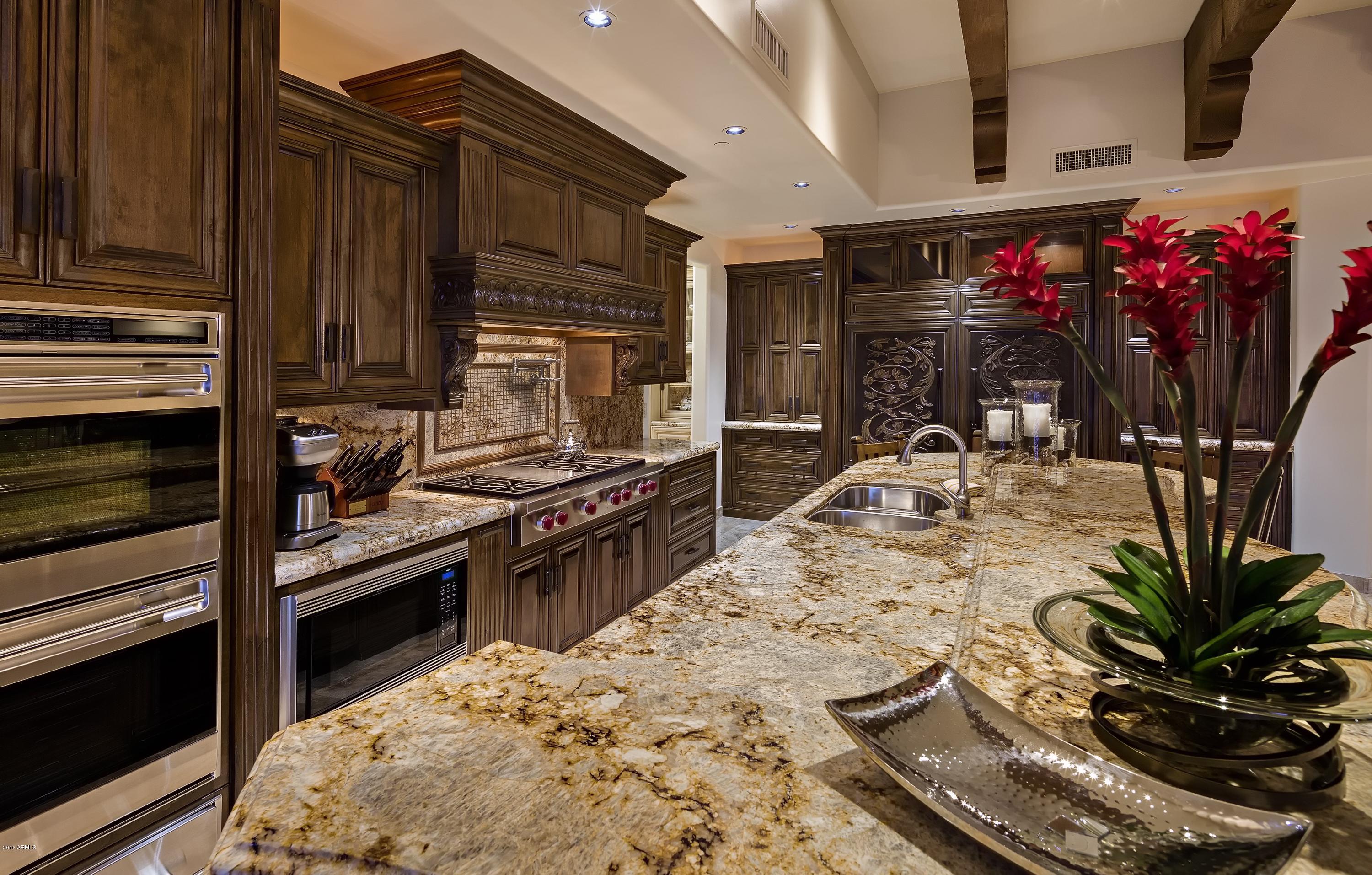 DESERT MOUNTAIN - Residential