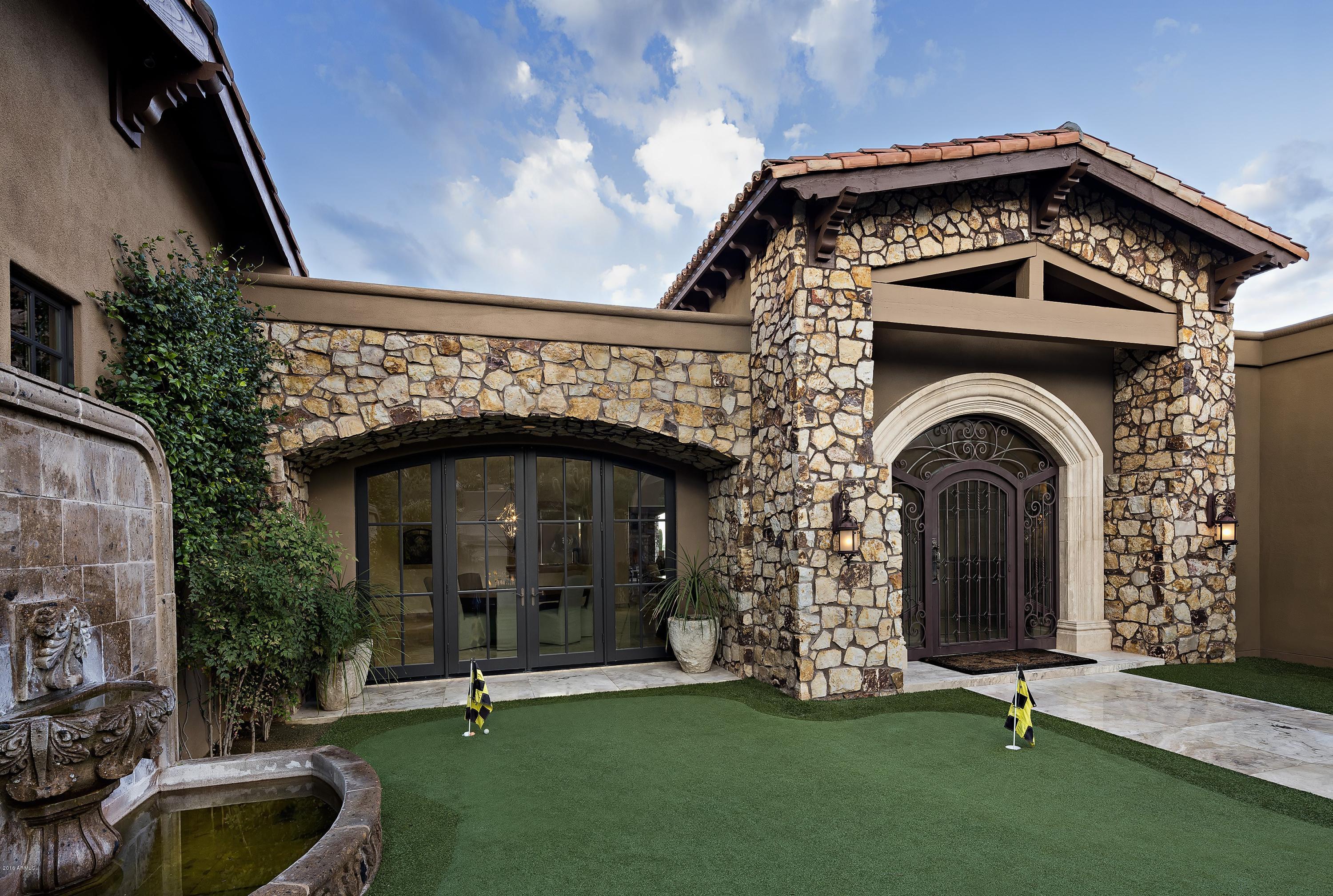 DESERT MOUNTAIN - Residential