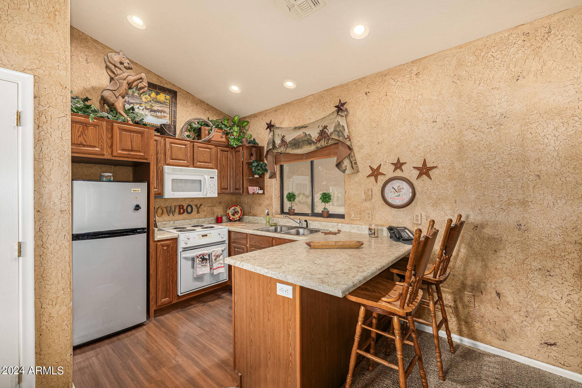 OASIS CITRUS GROVES 1 - Residential