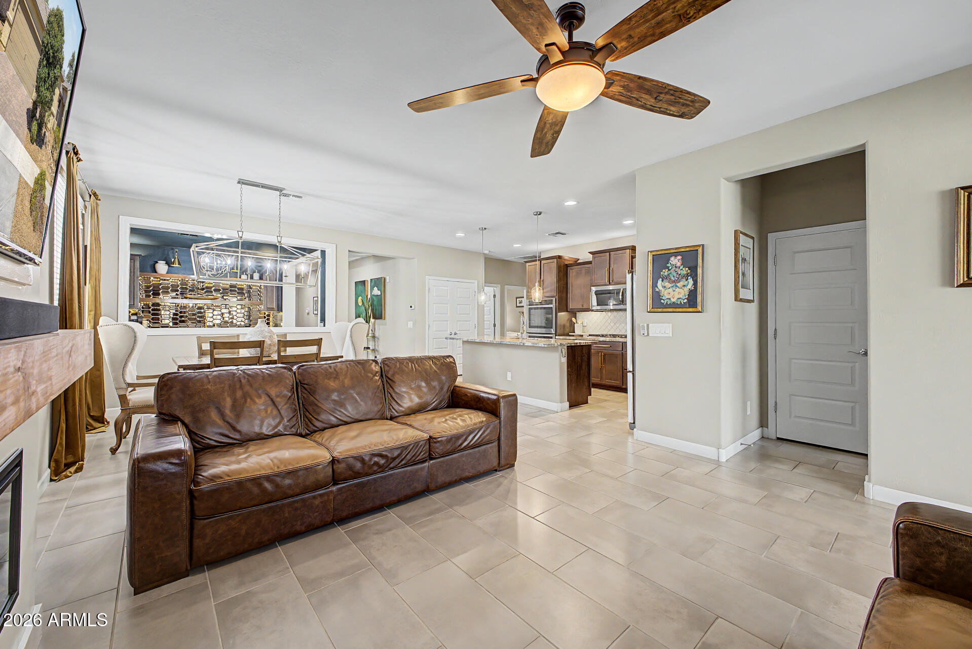 ESTATES AT SOUTH MOUNTAIN - Residential