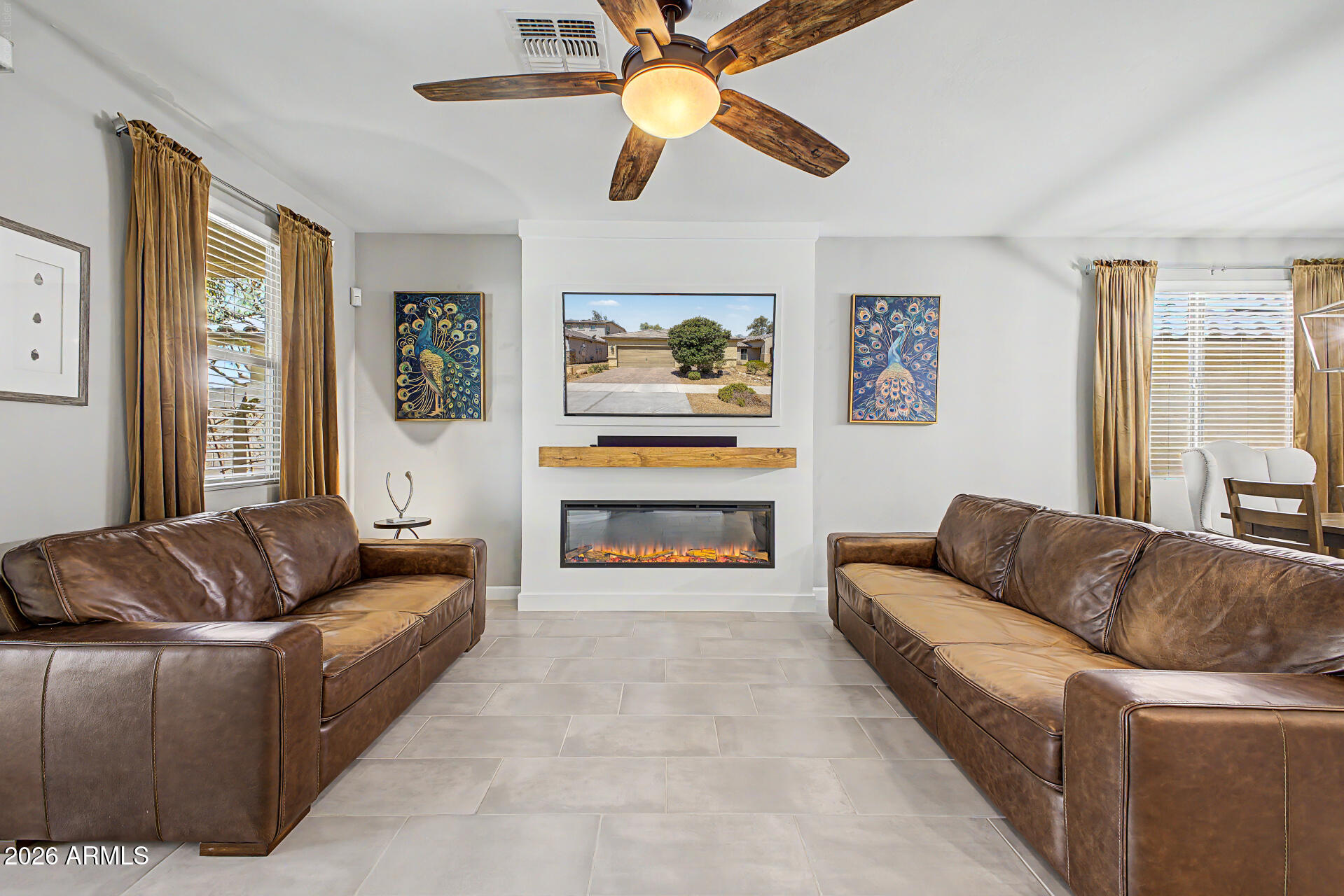 ESTATES AT SOUTH MOUNTAIN - Residential