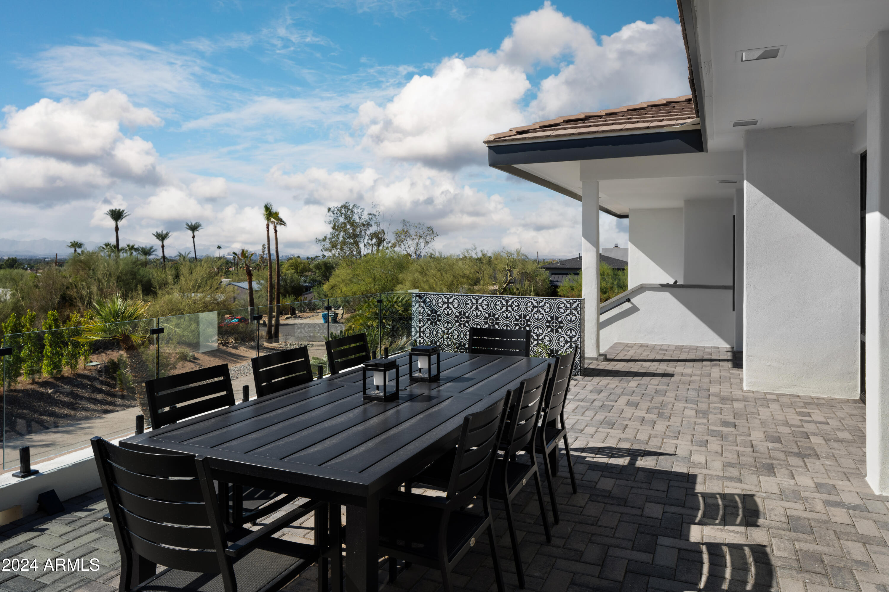 HIGHLANDS - Residential