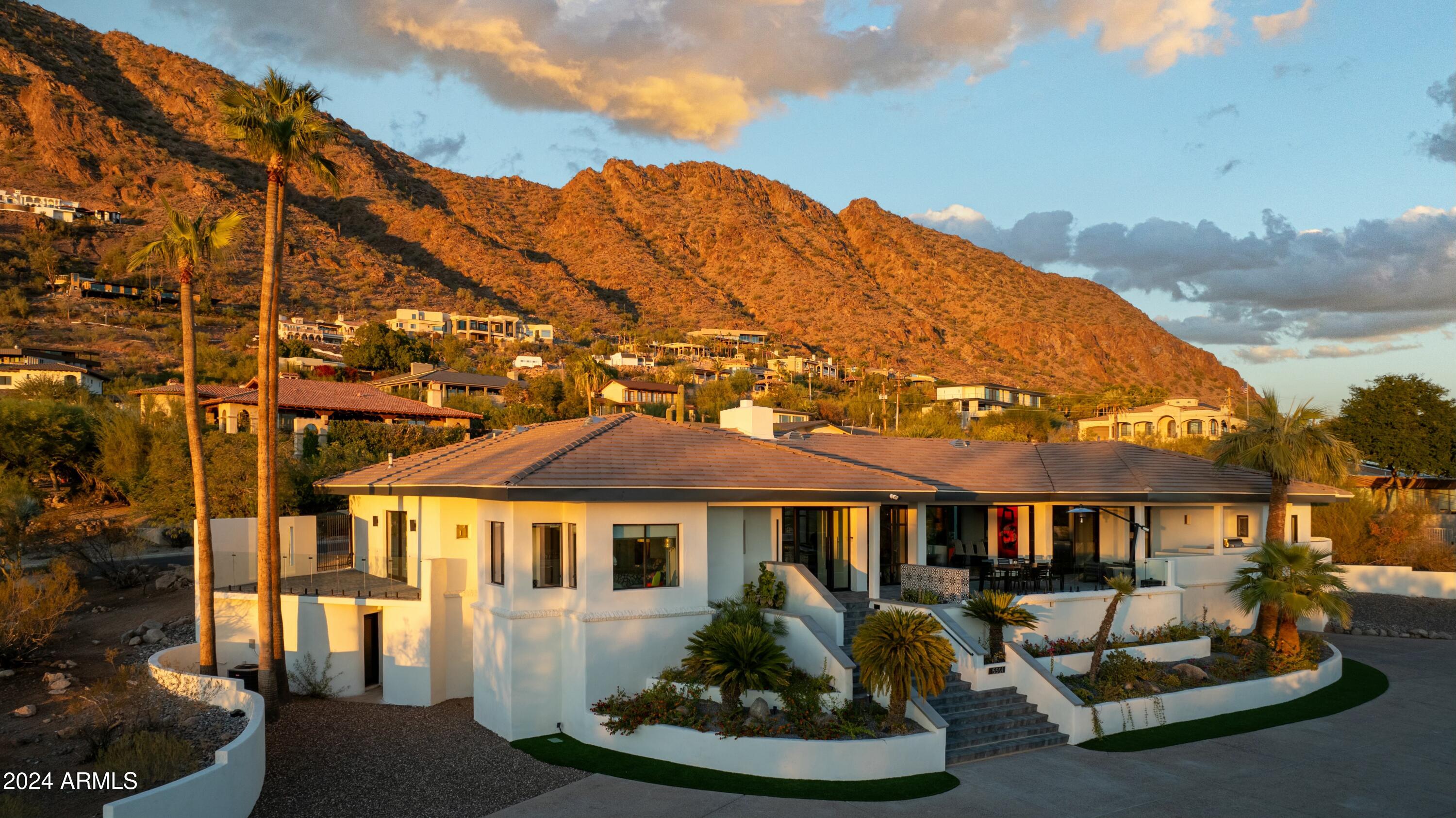 HIGHLANDS - Residential
