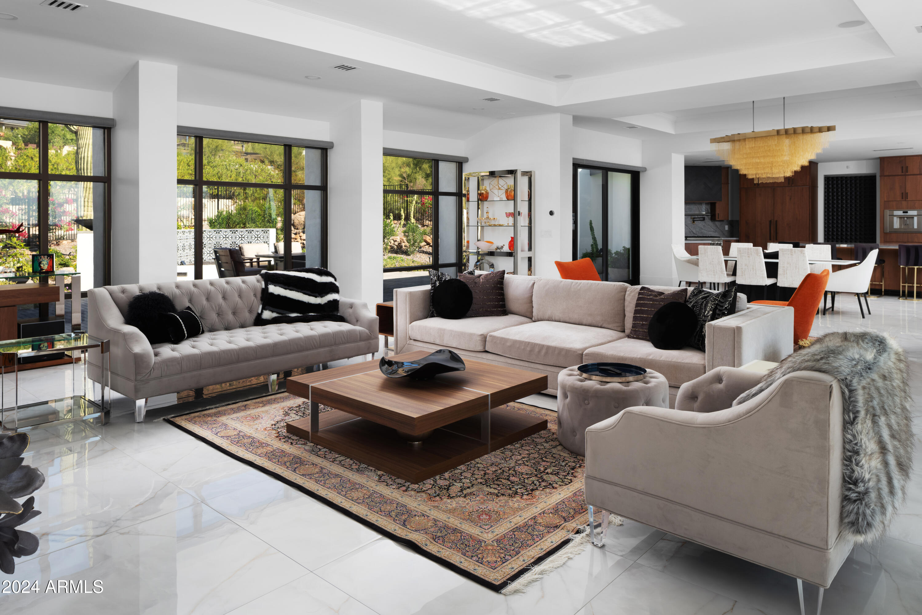 HIGHLANDS - Residential