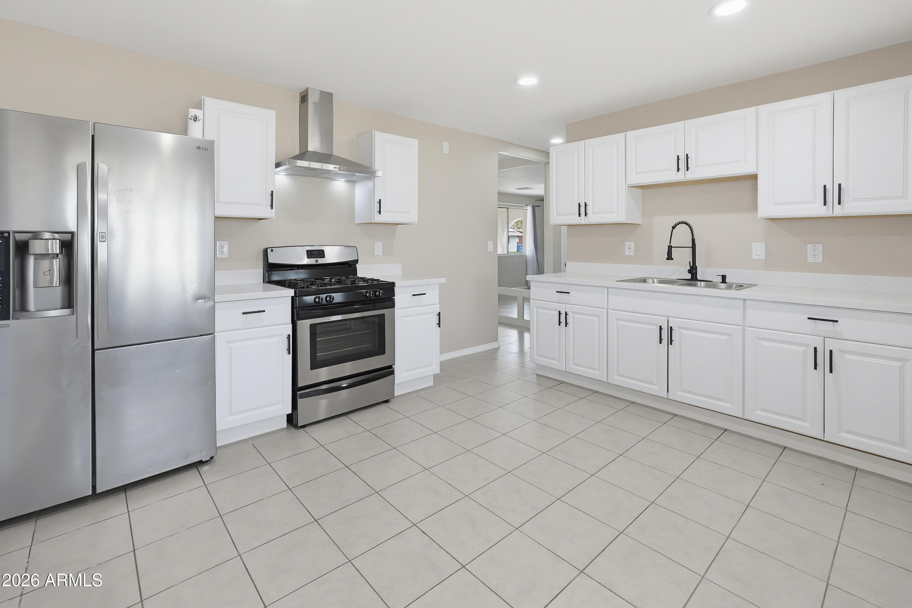 SURREY HEIGHTS 2 - Residential