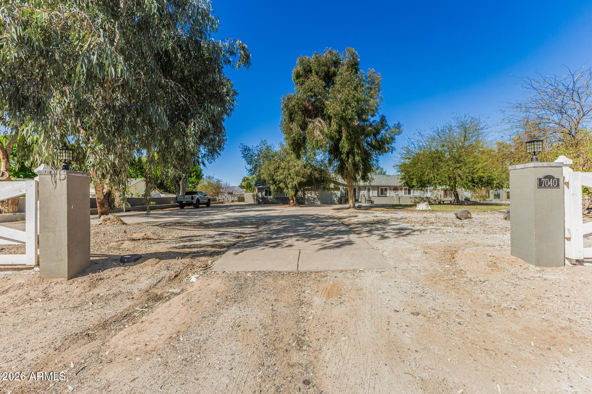 ROMOLA OF ARIZONA GRAPE FRUIT UNIT NO. 43 RESUB BL - Residential