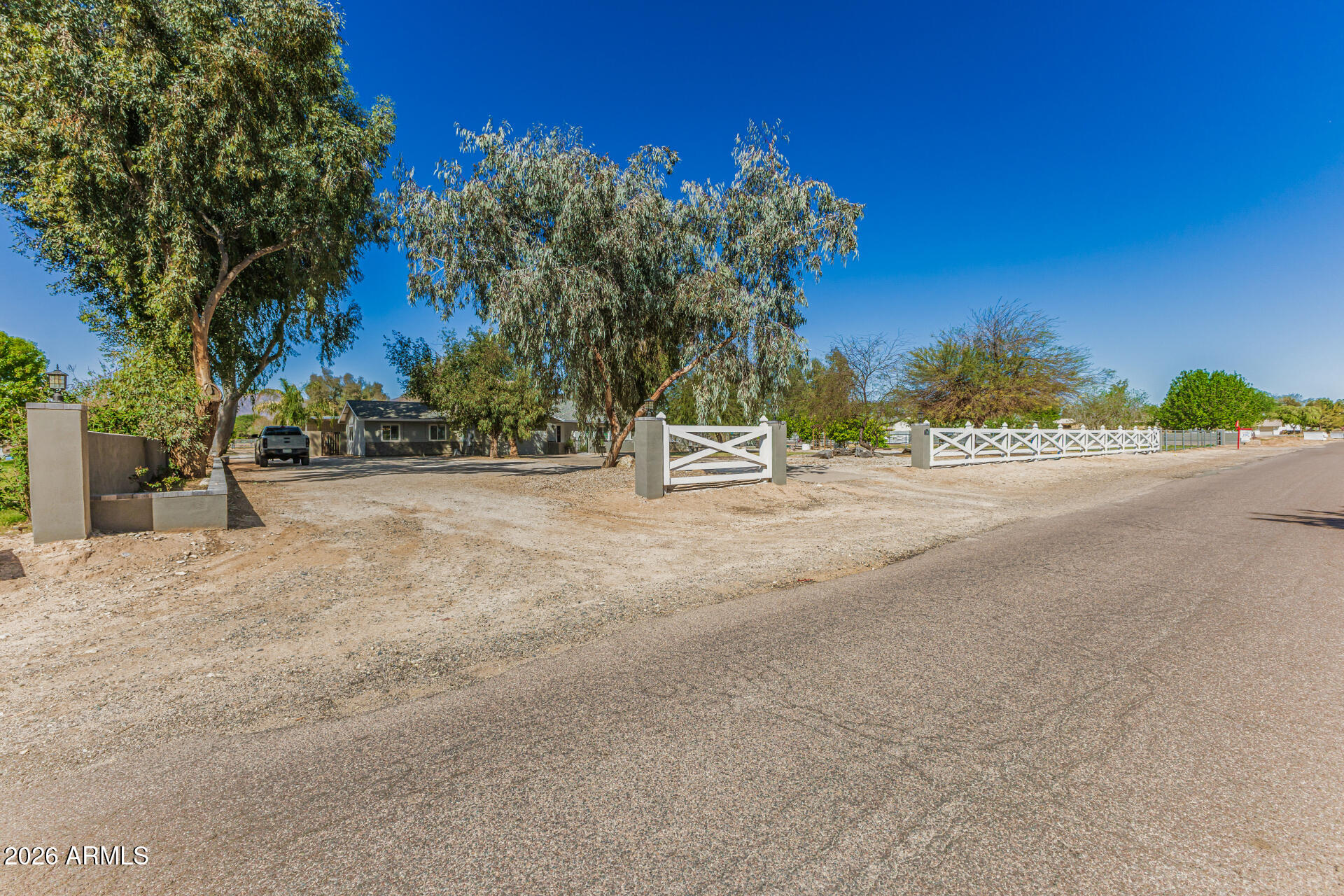ROMOLA OF ARIZONA GRAPE FRUIT UNIT NO. 43 RESUB BL - Residential